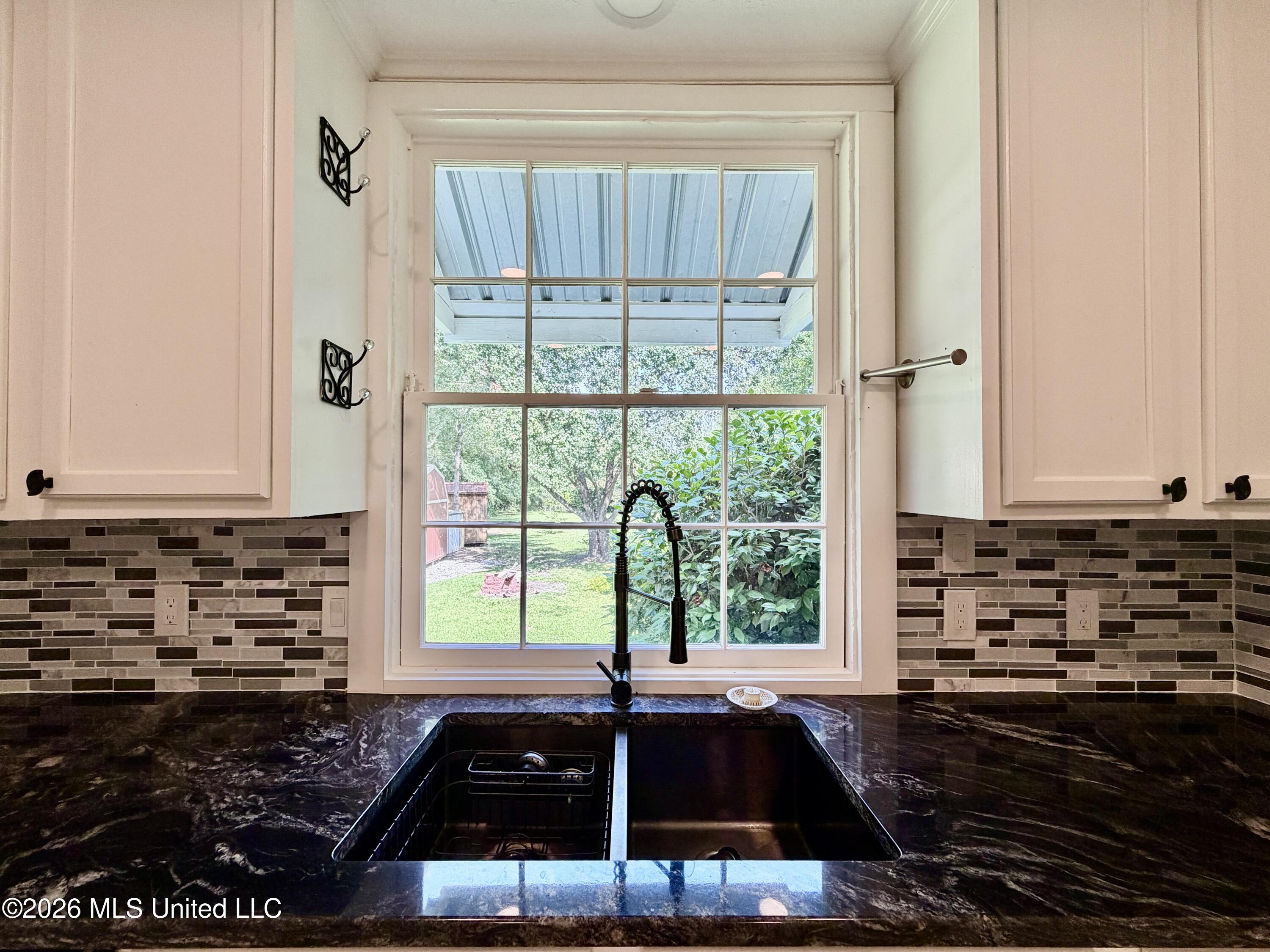 412 S Jackson Street Property Photo 42