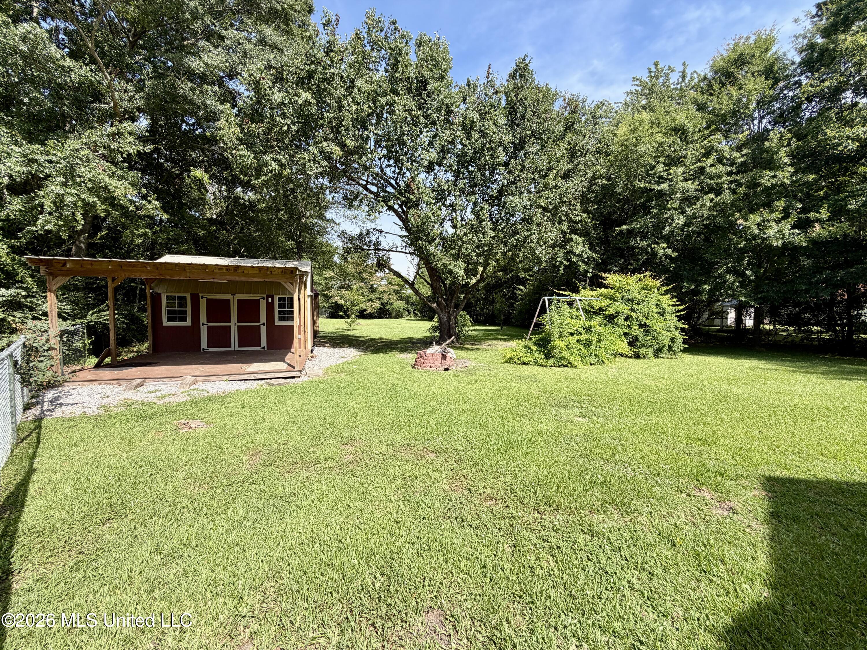 412 S Jackson Street Property Photo 49