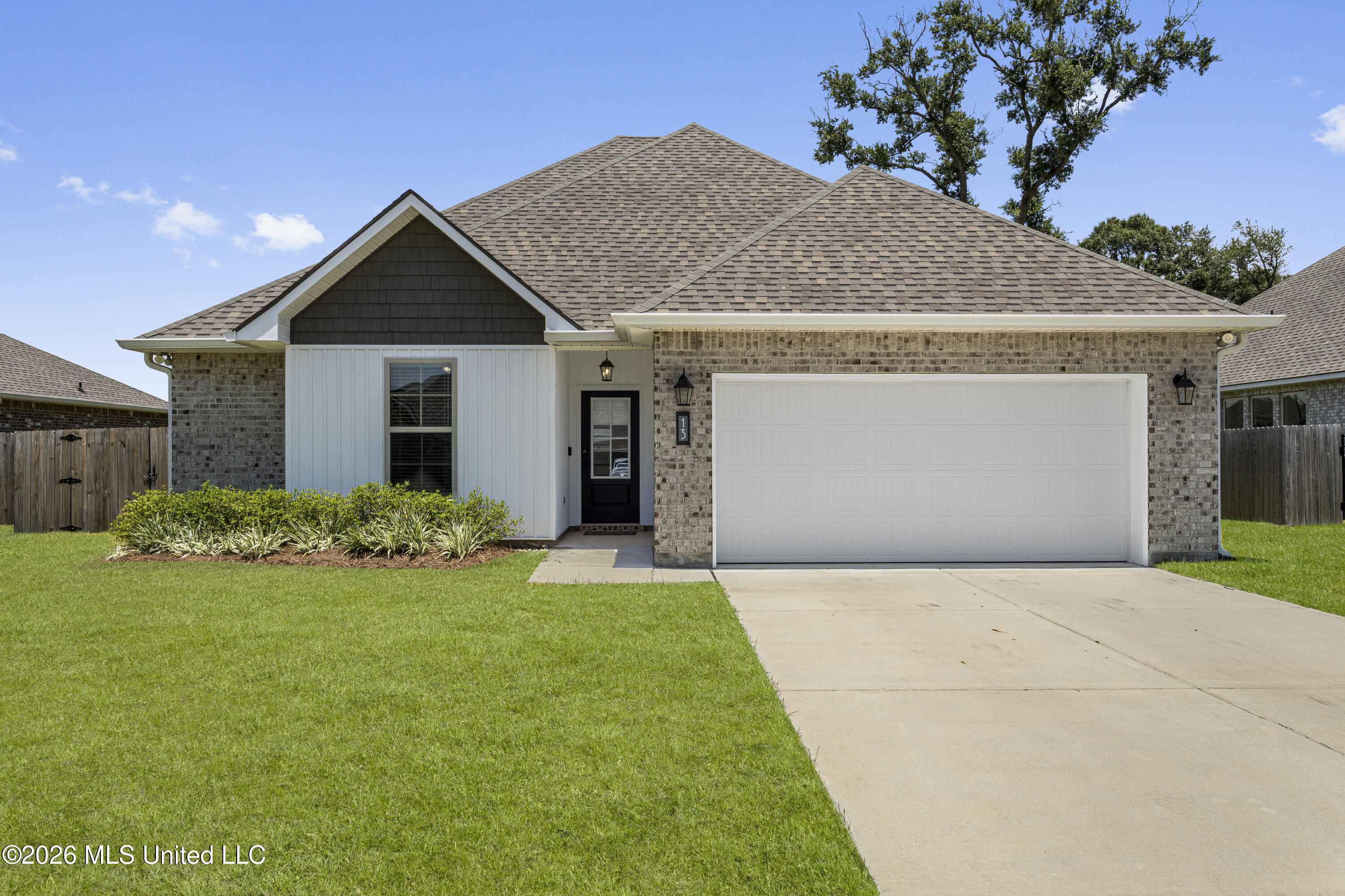 13 Alexandria Grace Drive Property Photo 1
