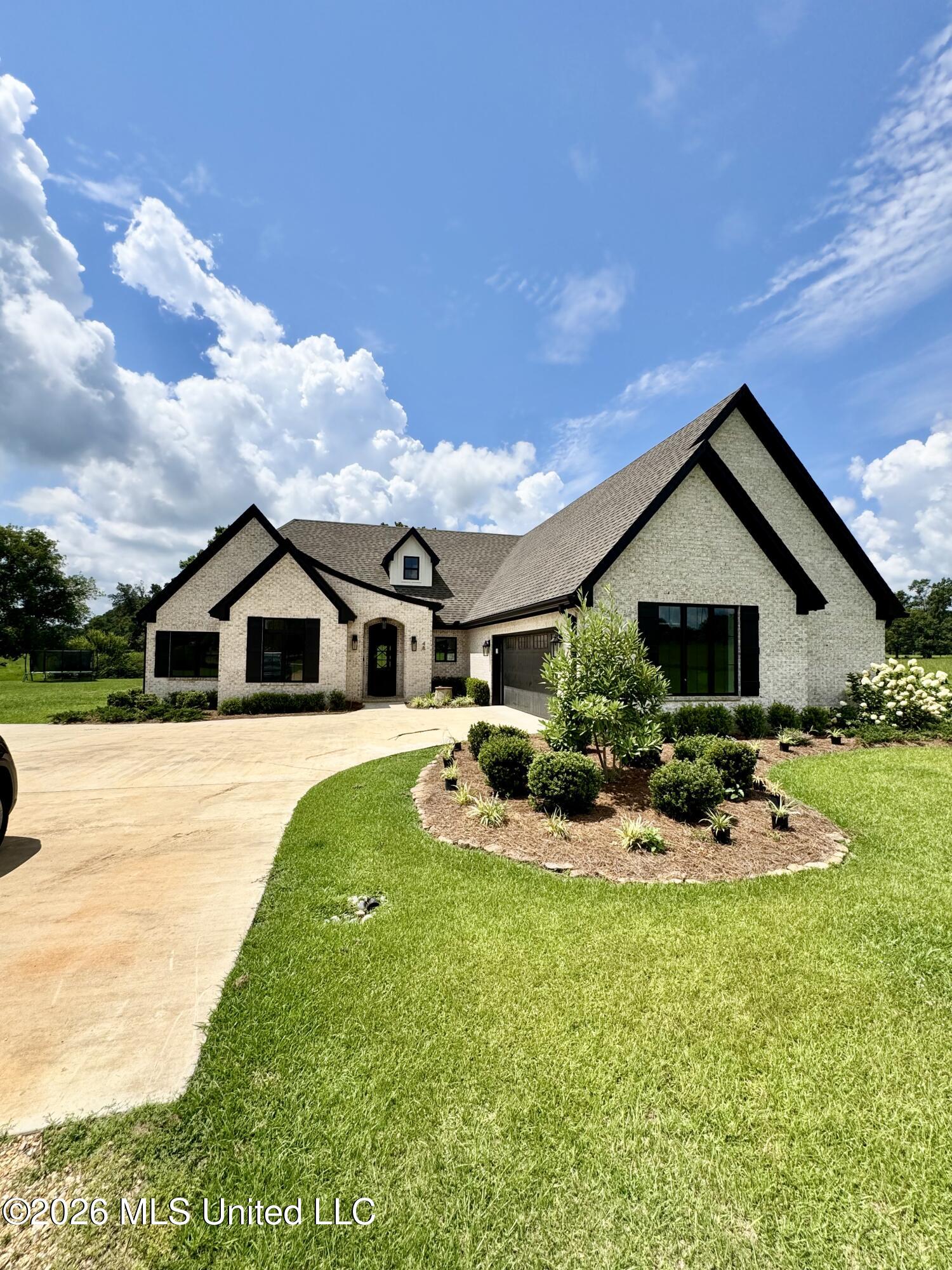 48 Scr 26 Property Photo 1