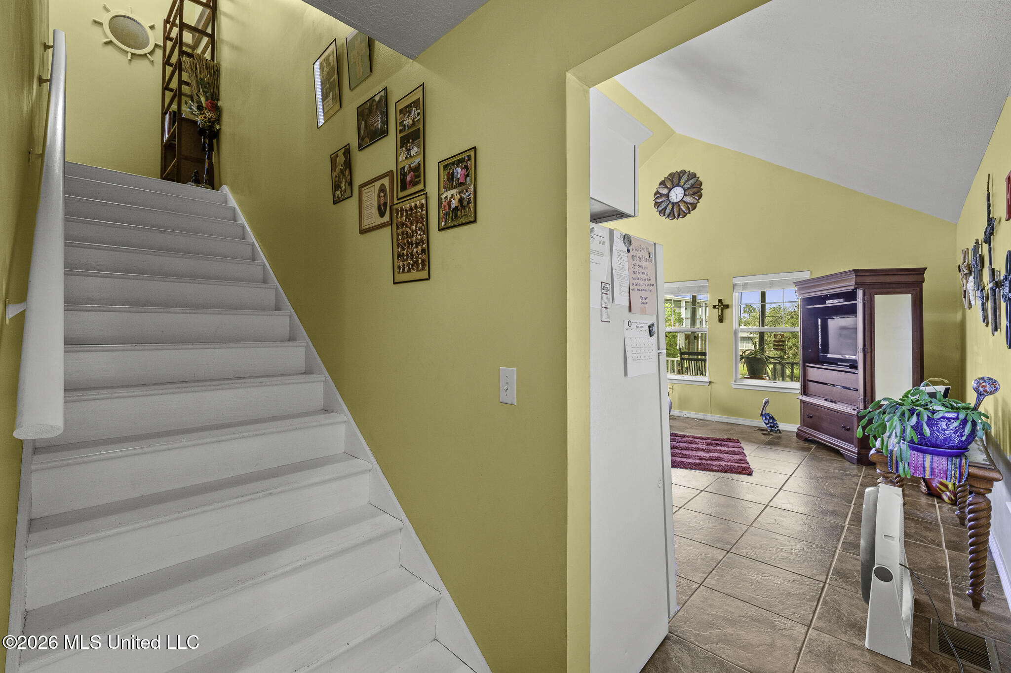 4180 1st Avenue Property Photo 12