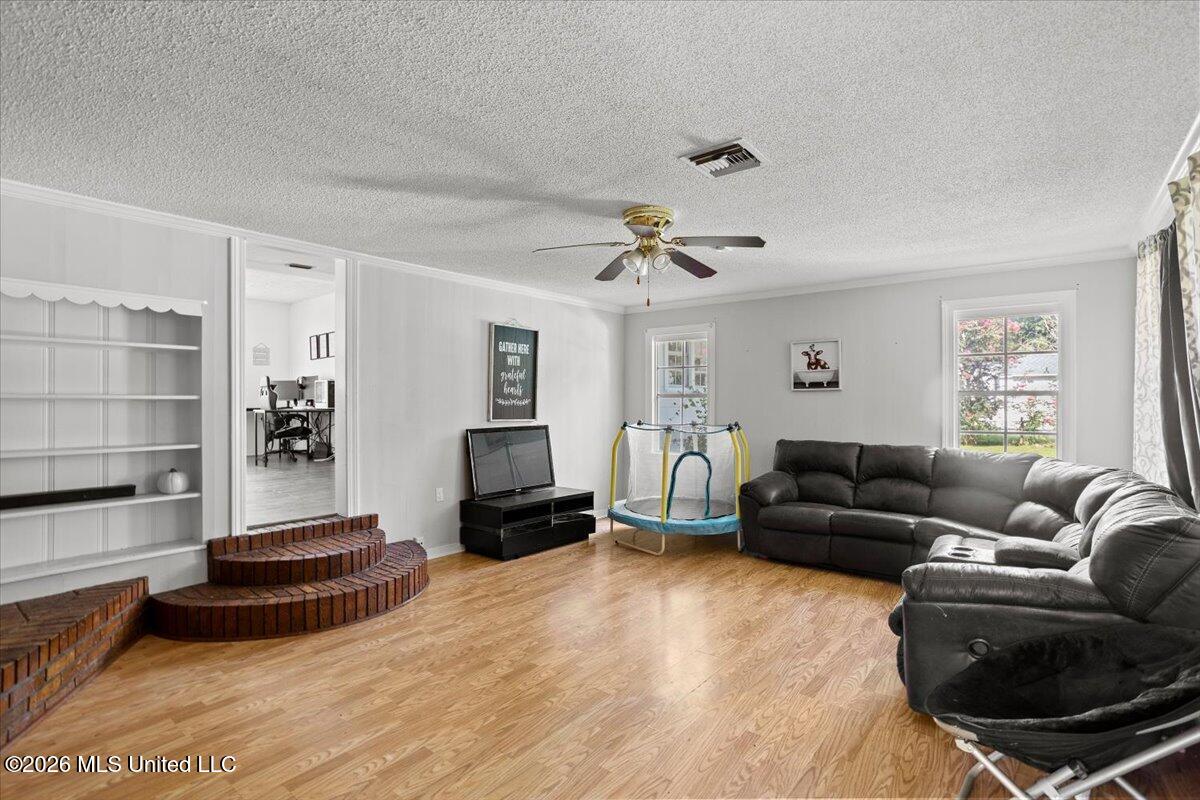804 Lafayette Street Property Photo 25