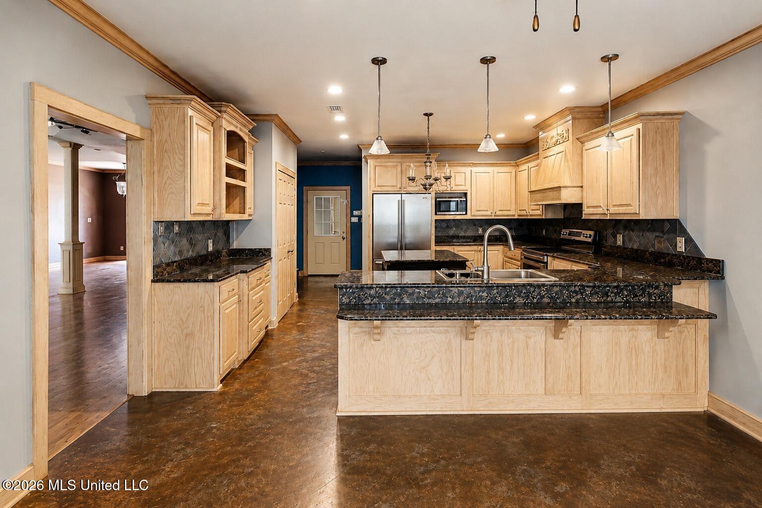1058 Clabber Creek Drive Property Photo 5
