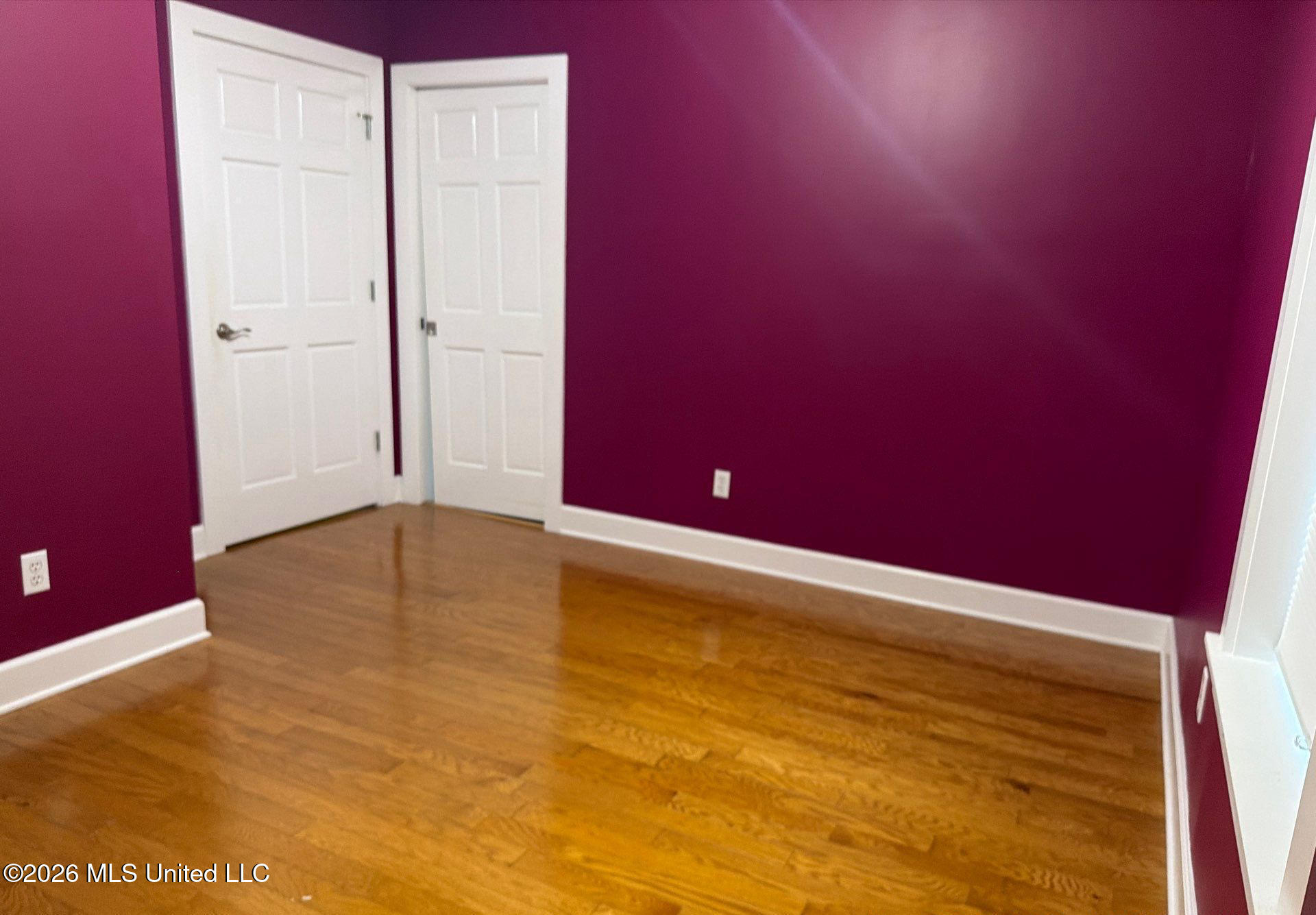 1058 Clabber Creek Drive Property Photo 9