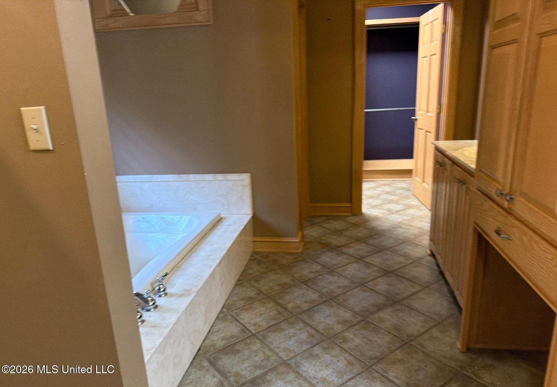 1058 Clabber Creek Drive Property Photo 17