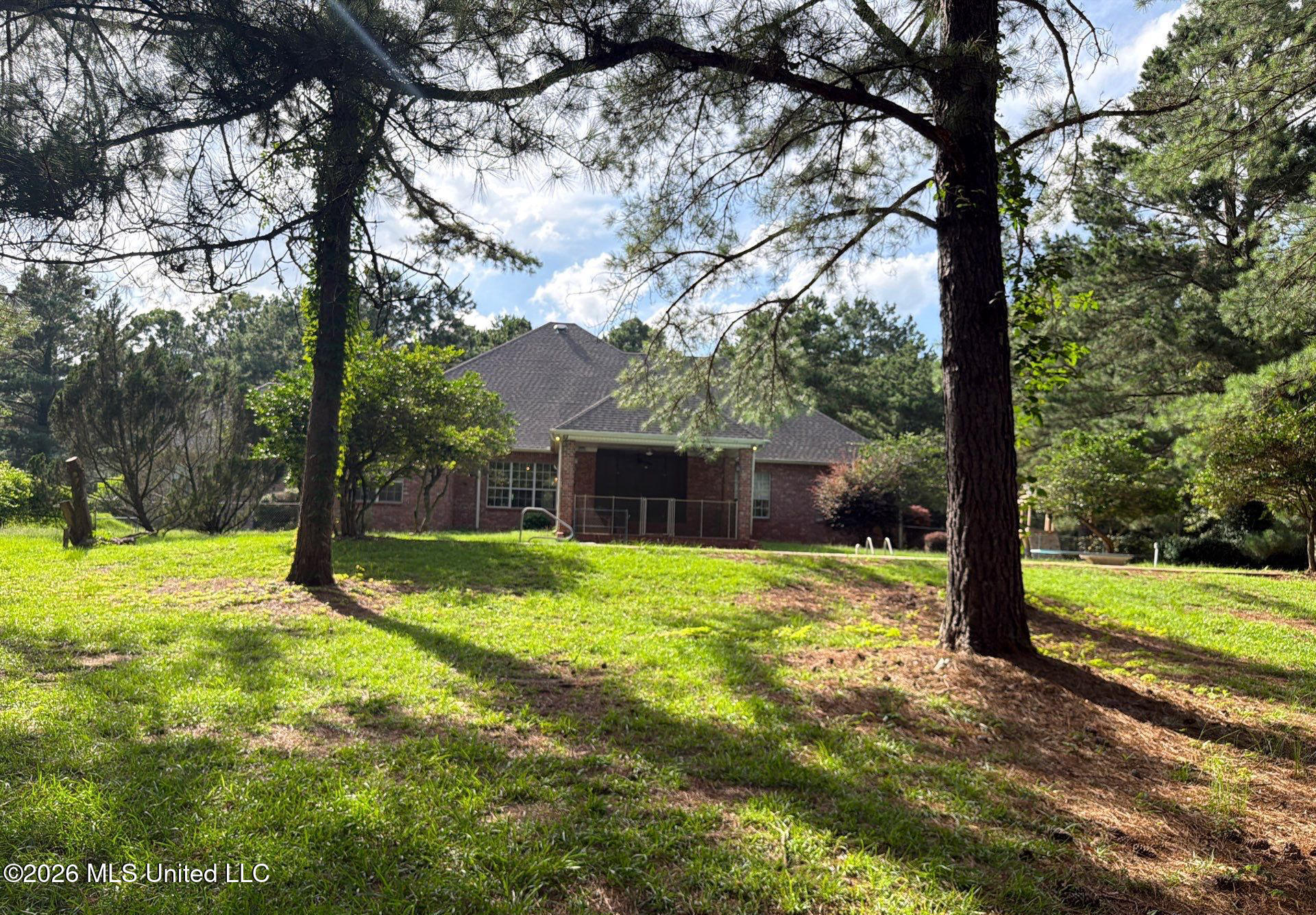 1058 Clabber Creek Drive Property Photo 22