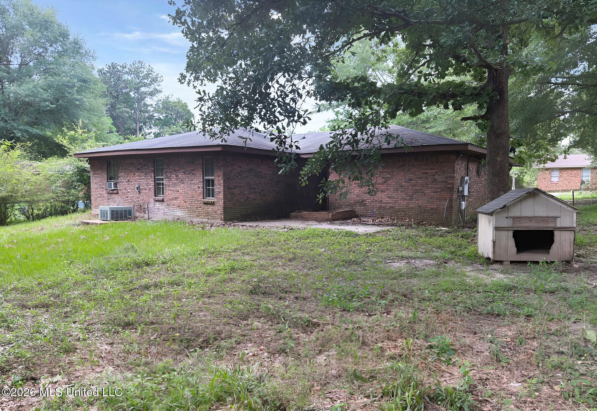 606 Hacienda Avenue Property Photo 29