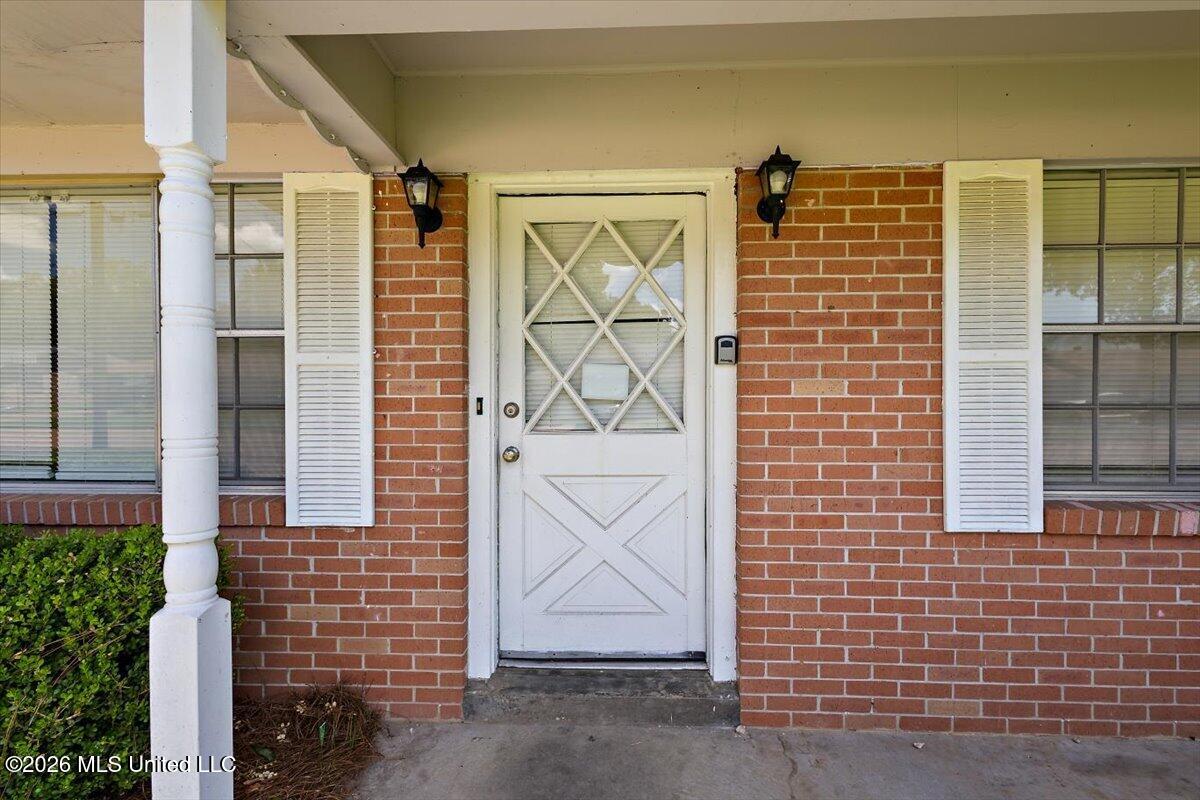3451 Harle Street Property Photo 4