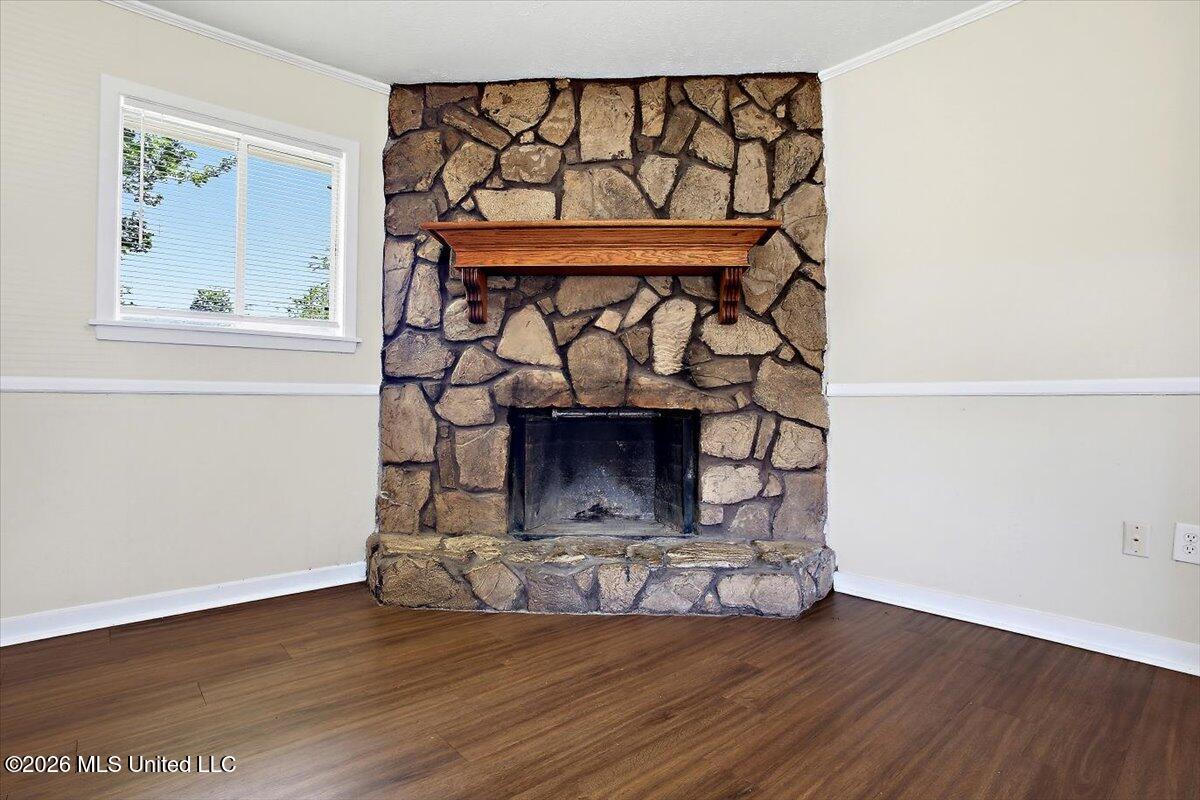 3451 Harle Street Property Photo 8