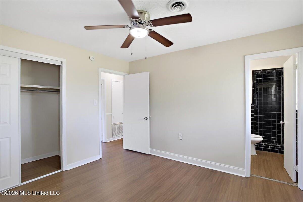 3451 Harle Street Property Photo 13