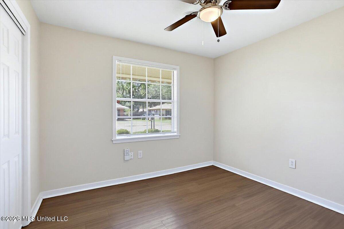 3451 Harle Street Property Photo 17