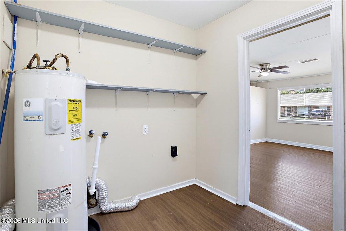 3451 Harle Street Property Photo 20