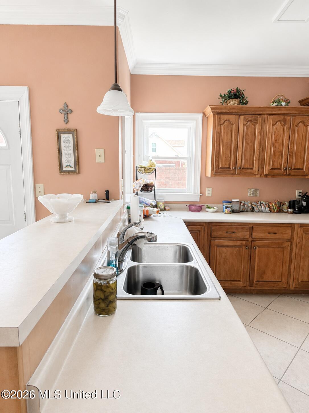 2578 Oak Crossing Drive Property Photo 6