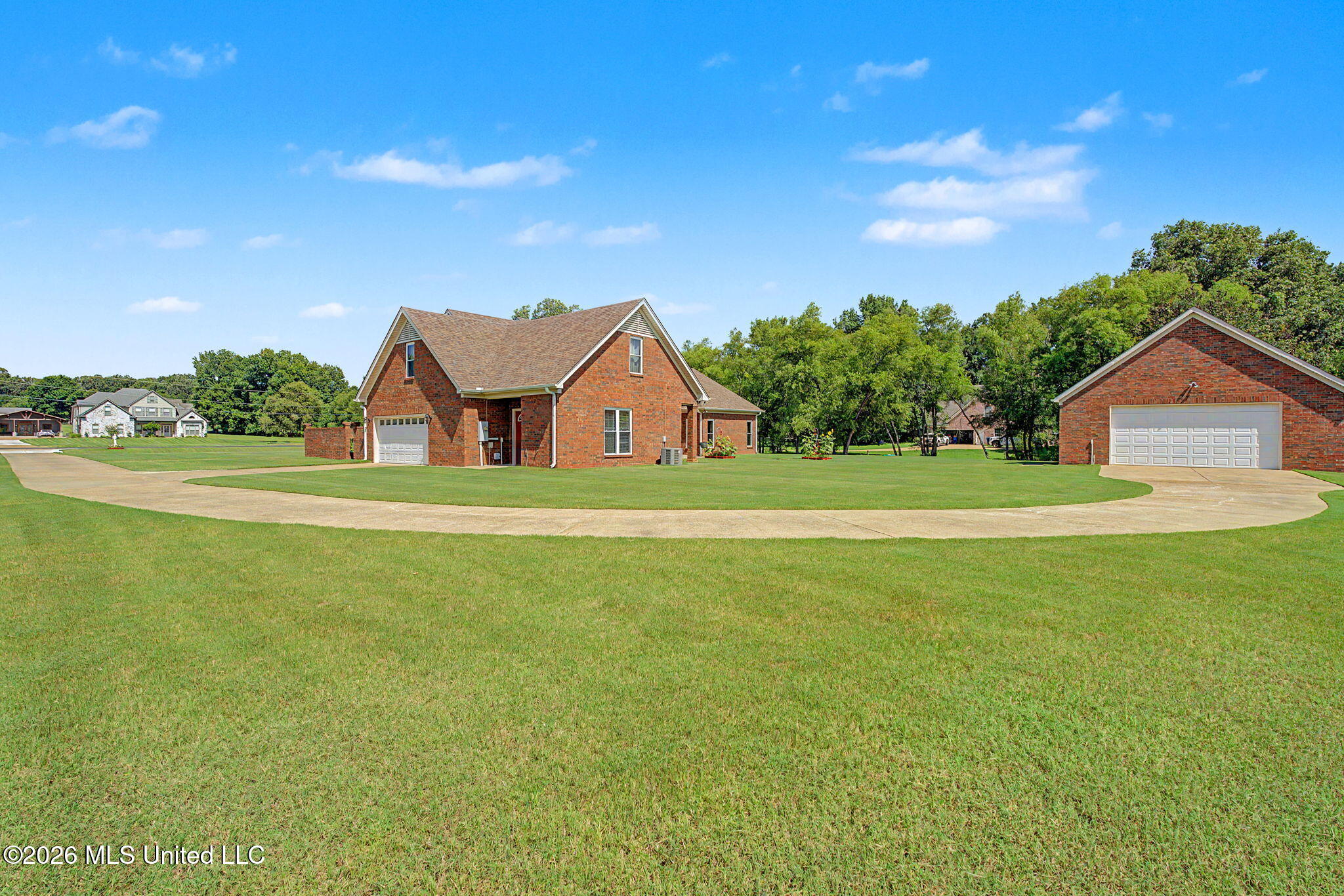 2578 Oak Crossing Drive Property Photo 8