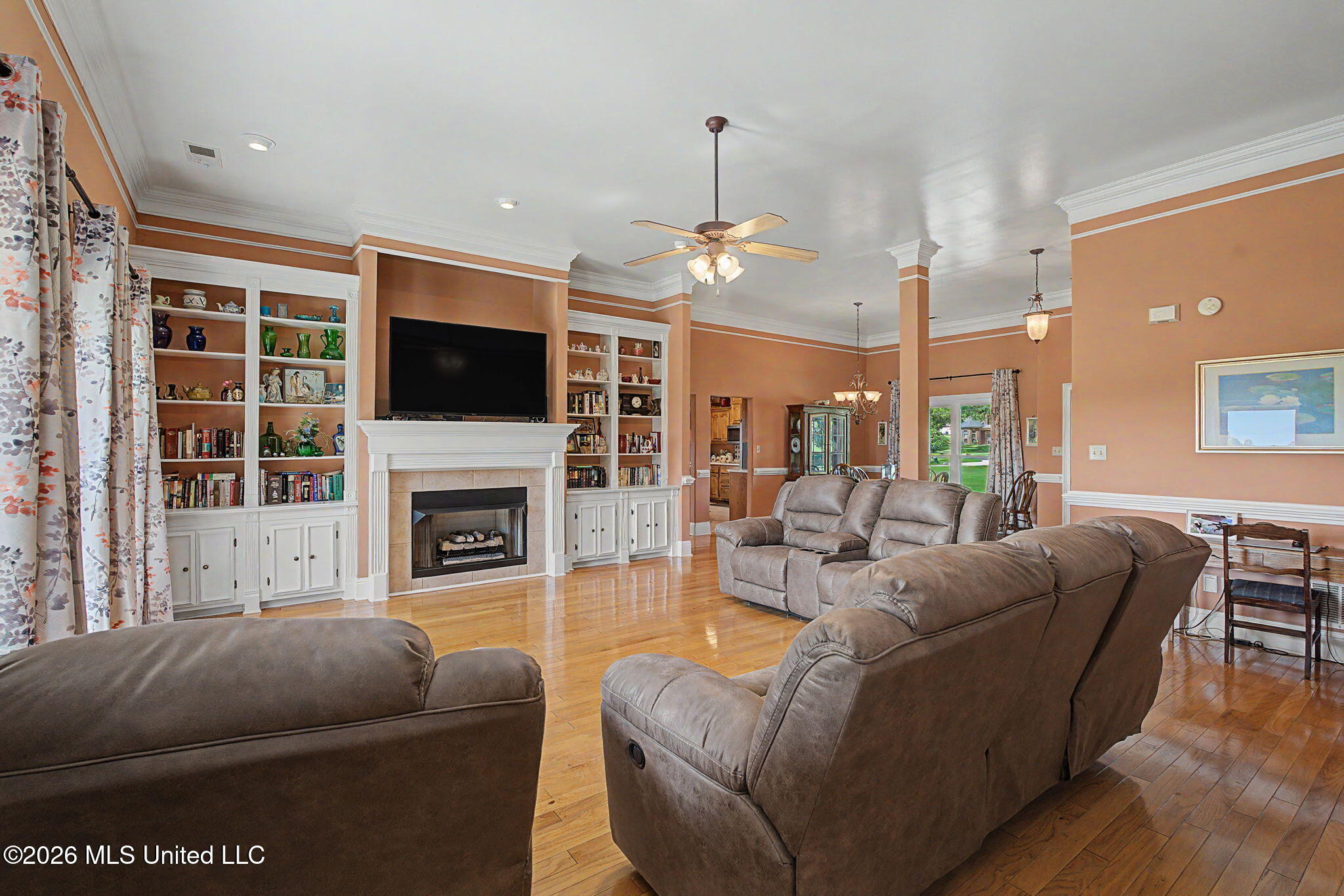 2578 Oak Crossing Drive Property Photo 13