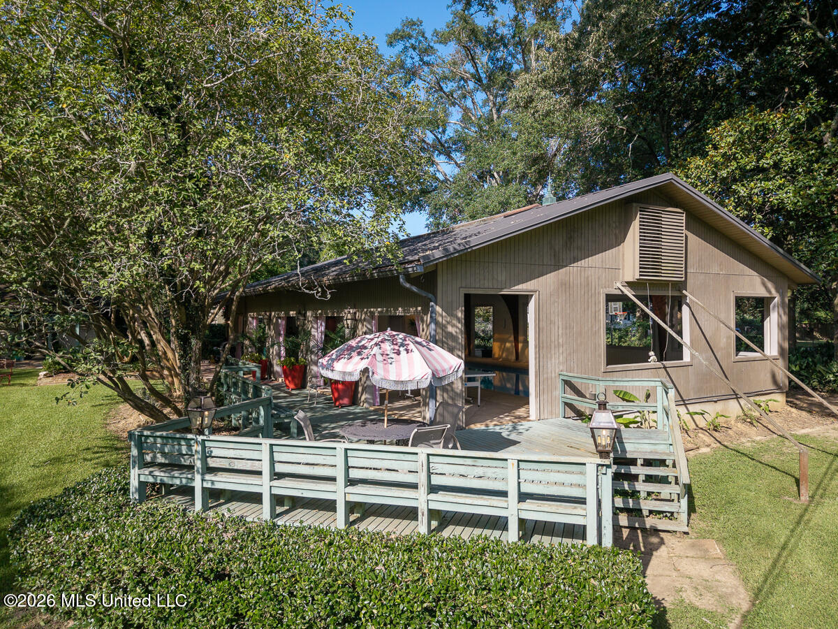 3 Bingaman Lane Property Photo 51