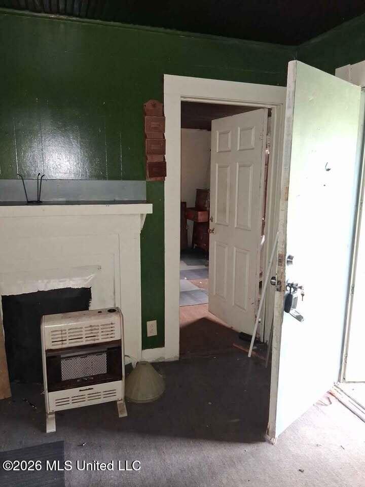 4735 W Main Street Property Photo 3