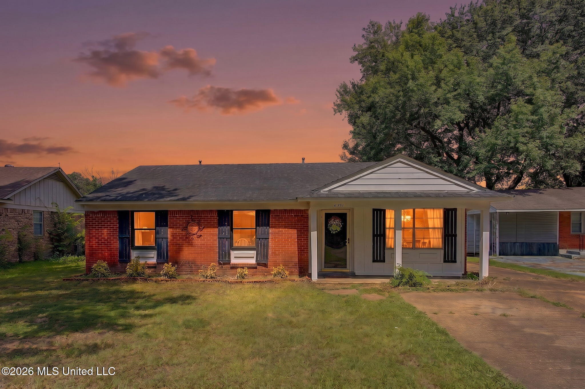 8351 Whitehead Drive Property Photo 1