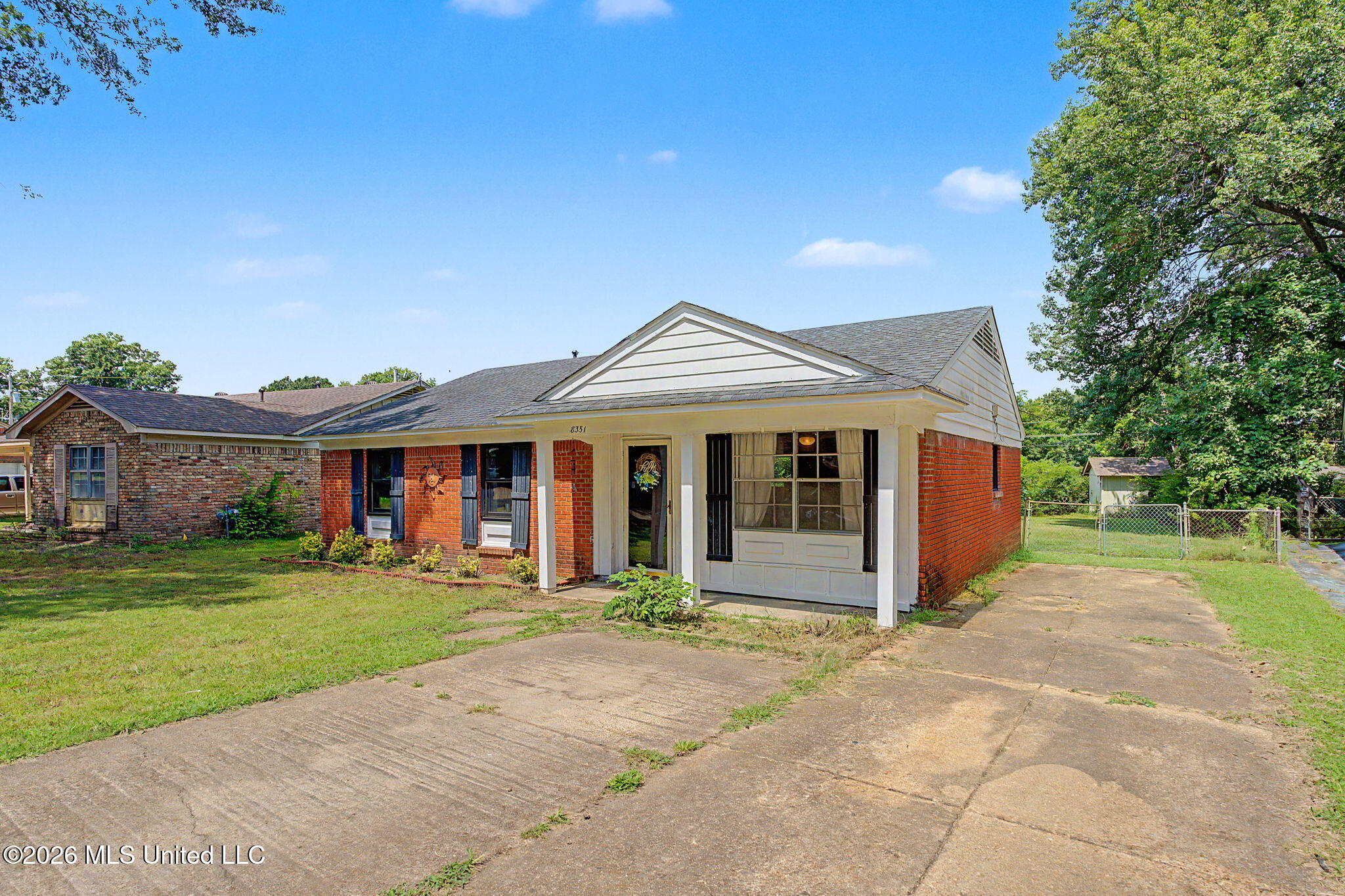 8351 Whitehead Drive Property Photo 7