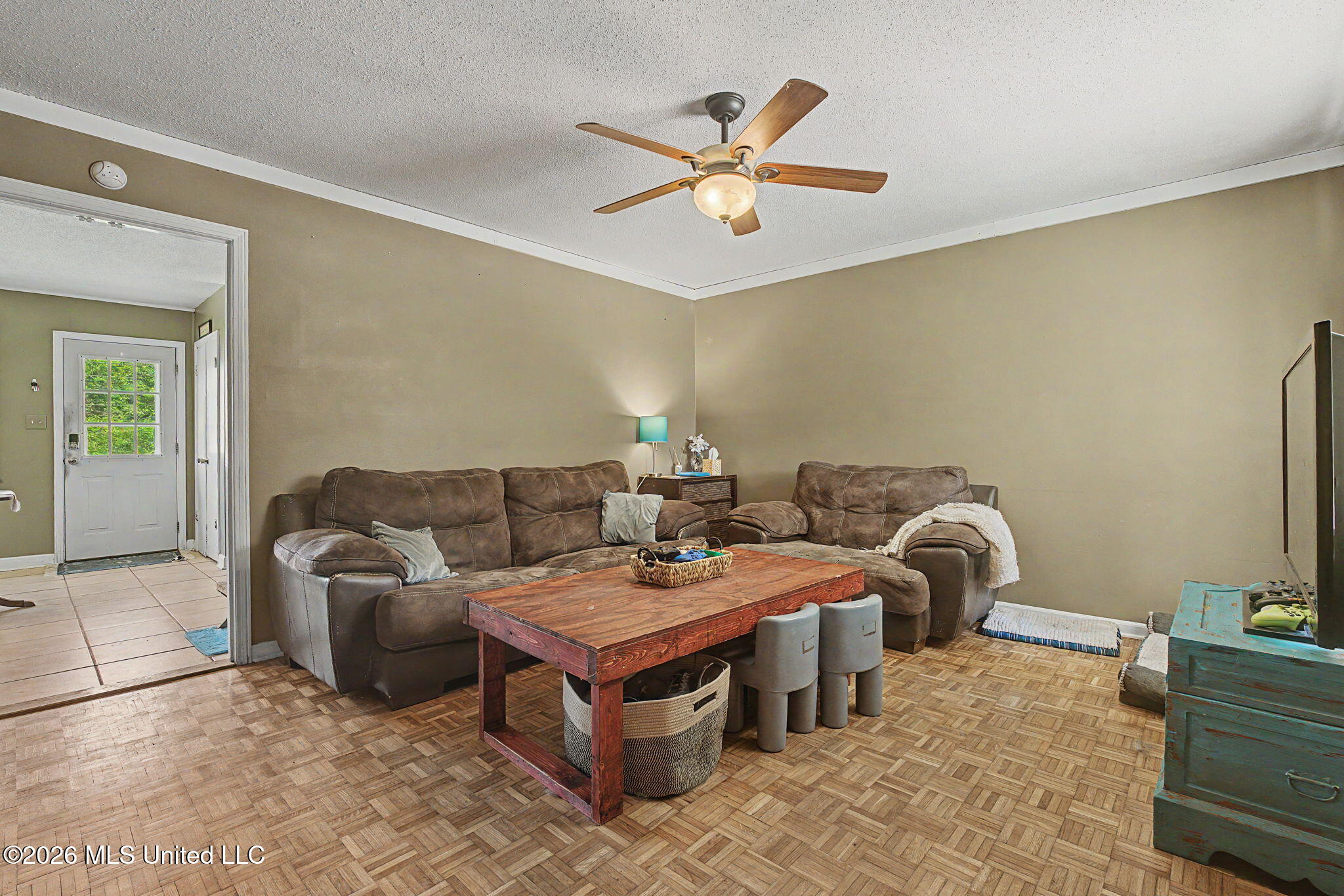 8351 Whitehead Drive Property Photo 10