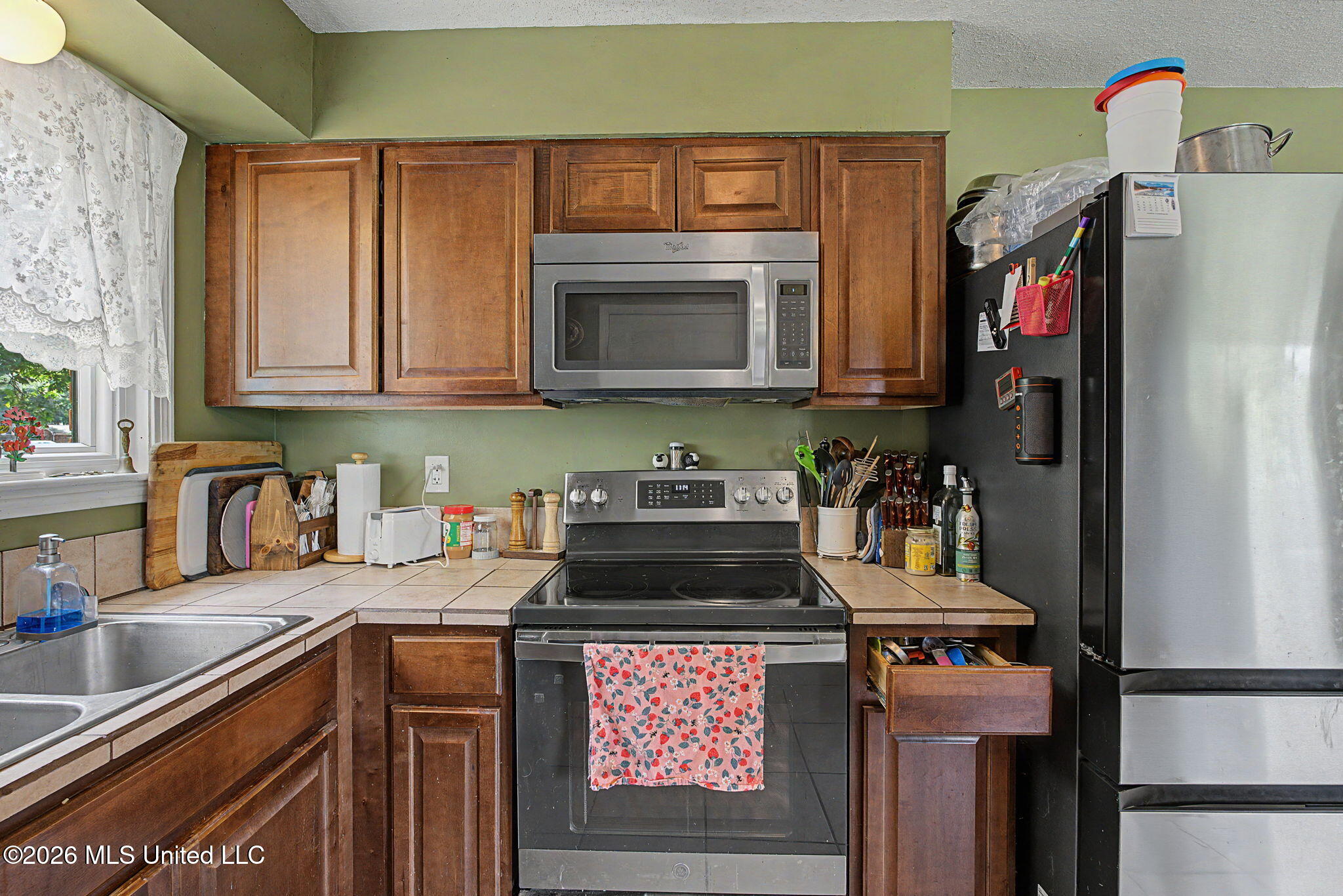 8351 Whitehead Drive Property Photo 16