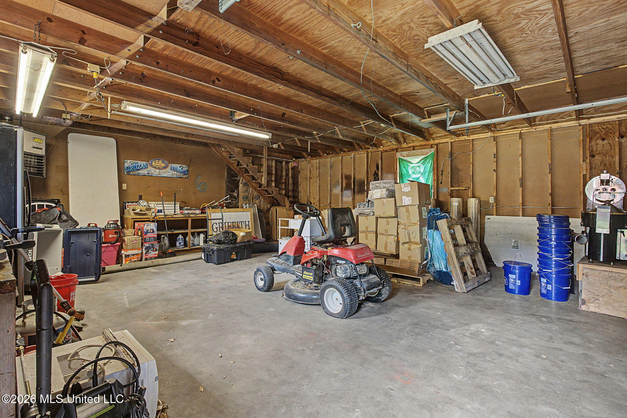 8351 Whitehead Drive Property Photo 25