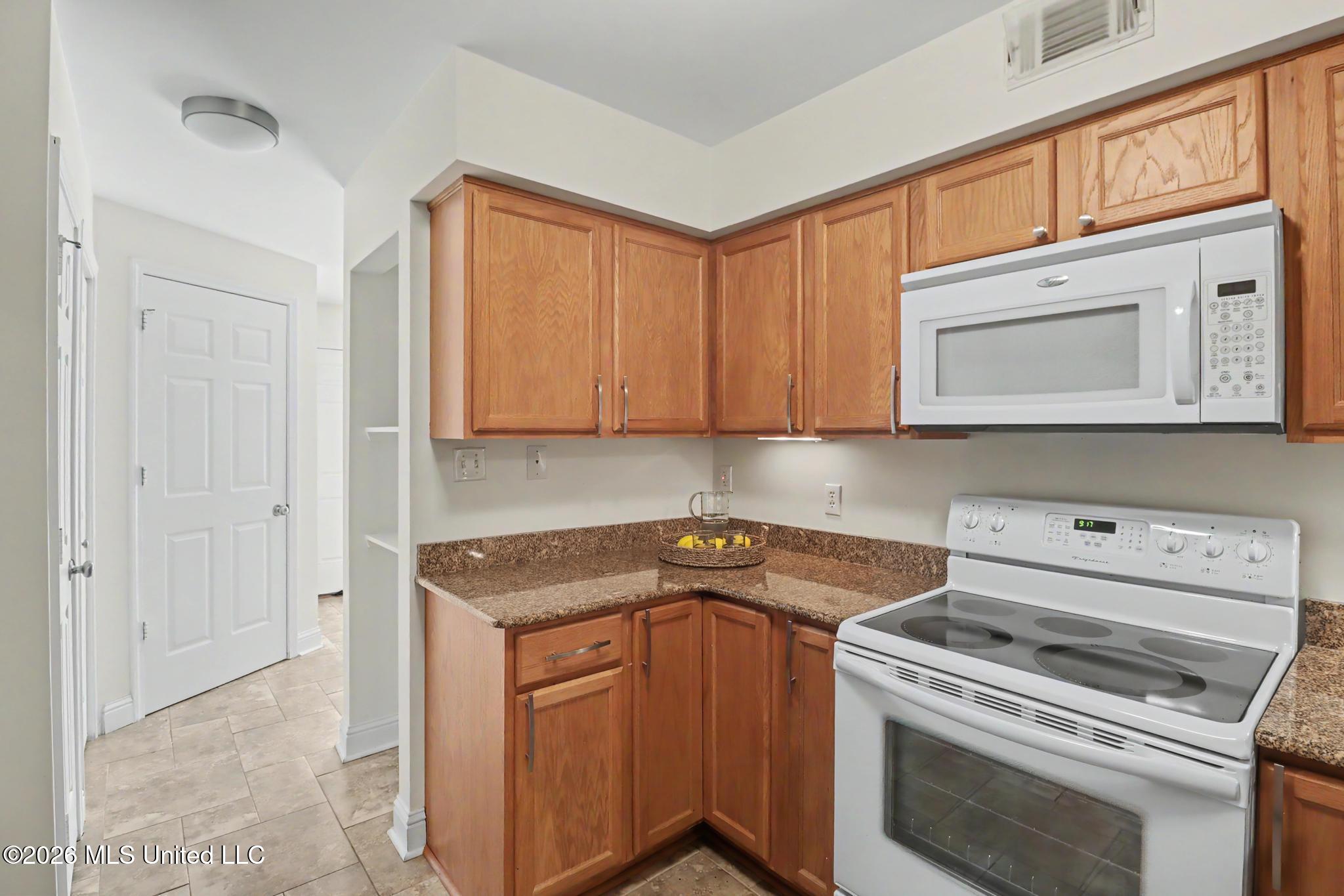 527 Front Beach Drive Property Photo 12