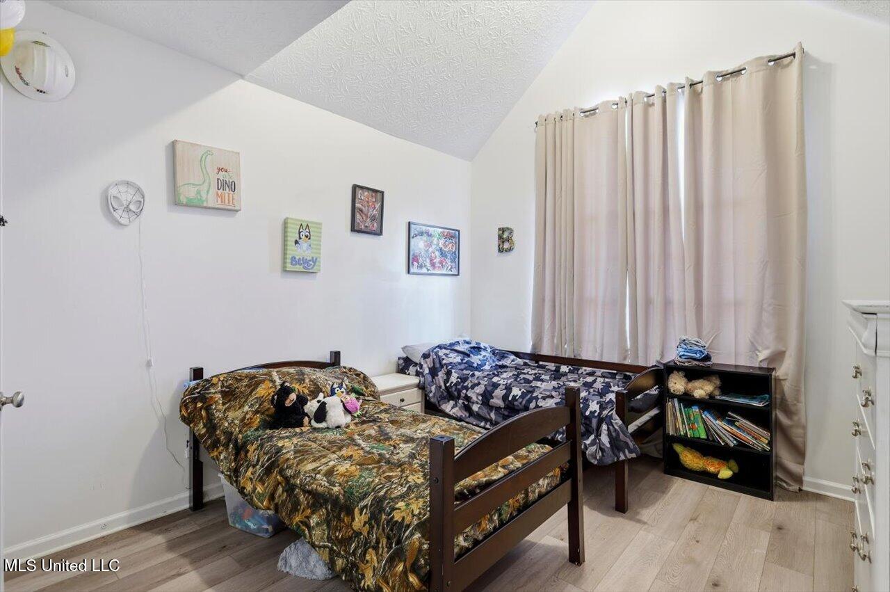 204 Lyle Circle Property Photo 20