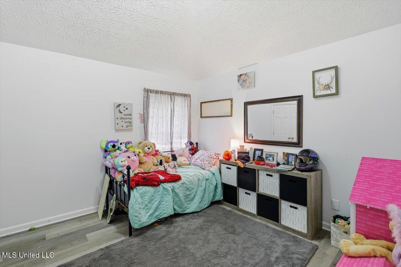204 Lyle Circle Property Photo 24
