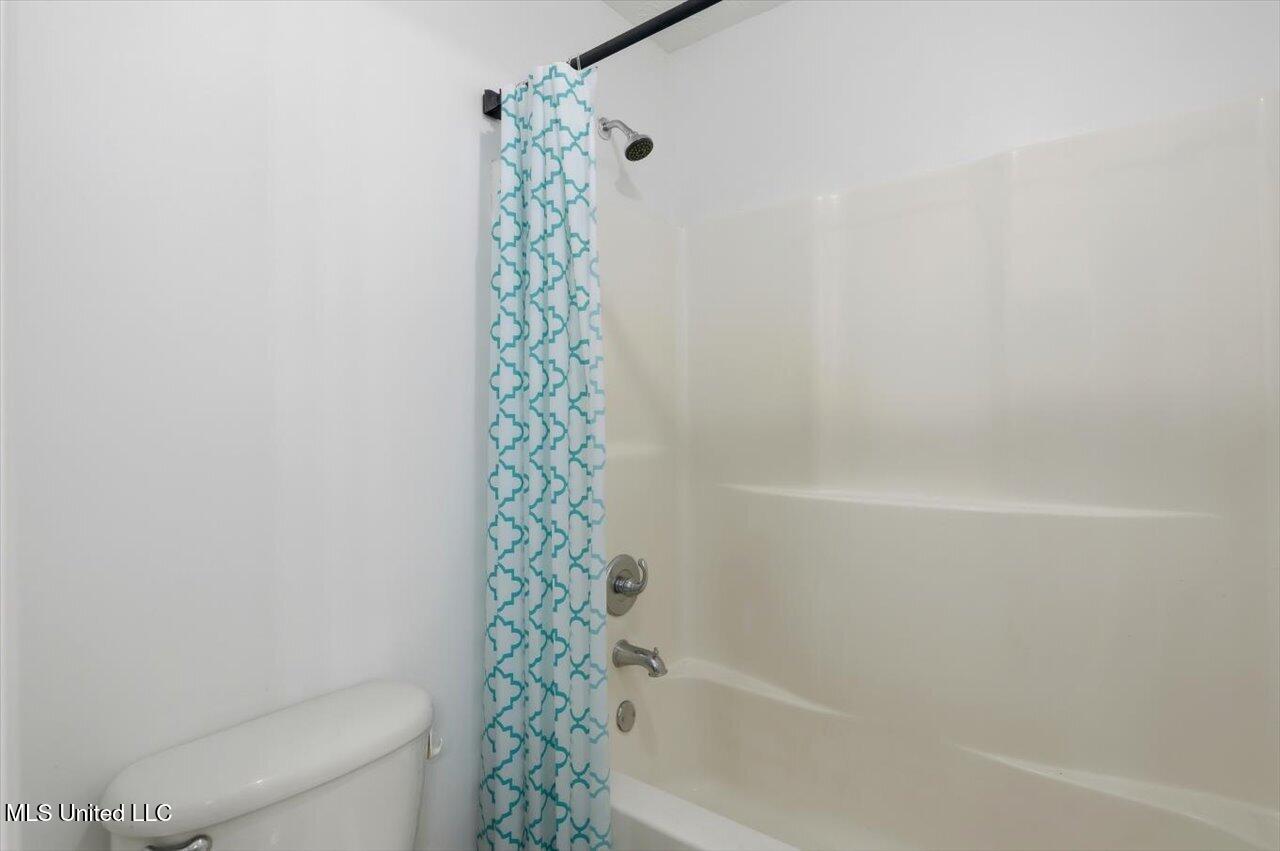 204 Lyle Circle Property Photo 27