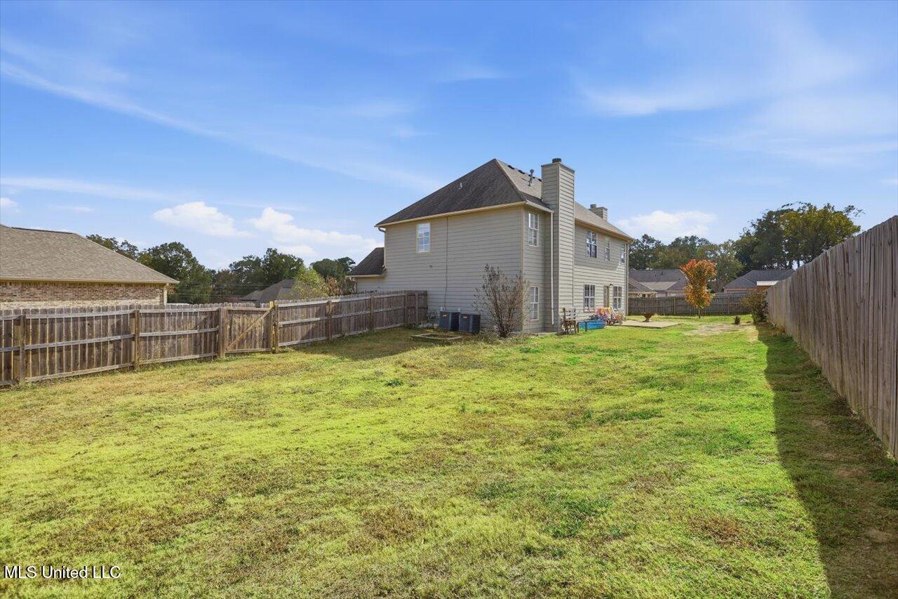 204 Lyle Circle Property Photo 31