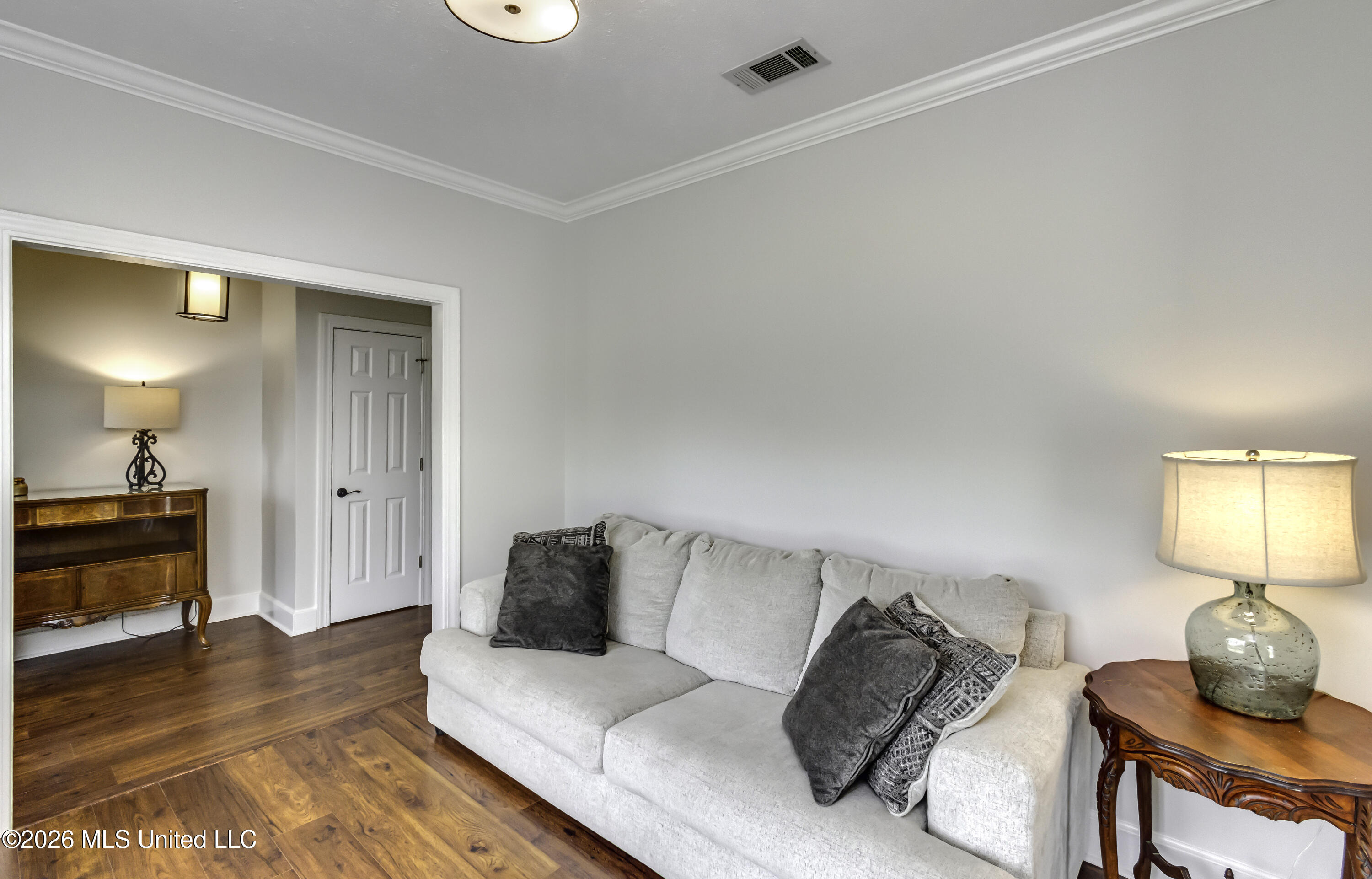 85 Eastgate Drive Property Photo 11