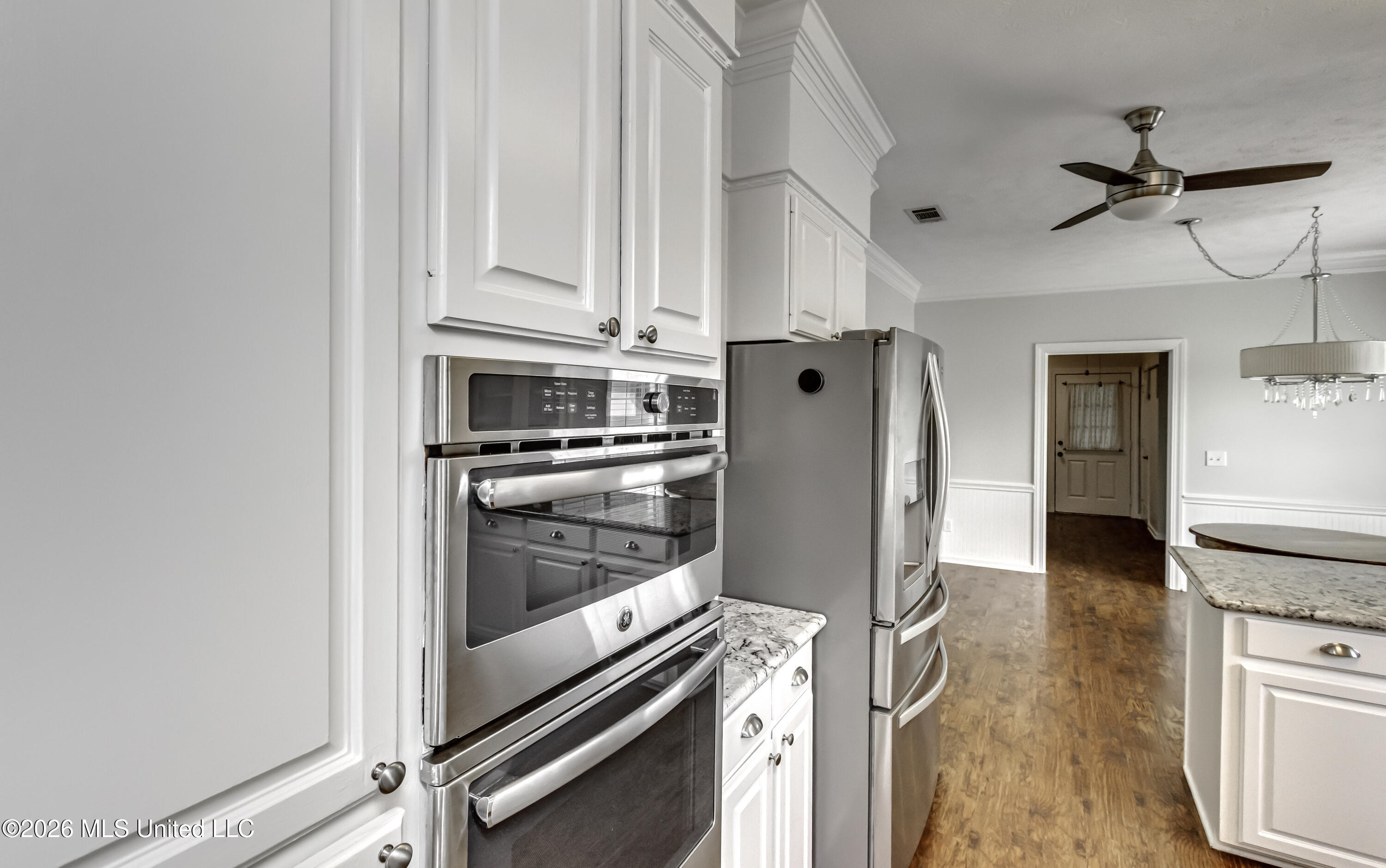 85 Eastgate Drive Property Photo 18