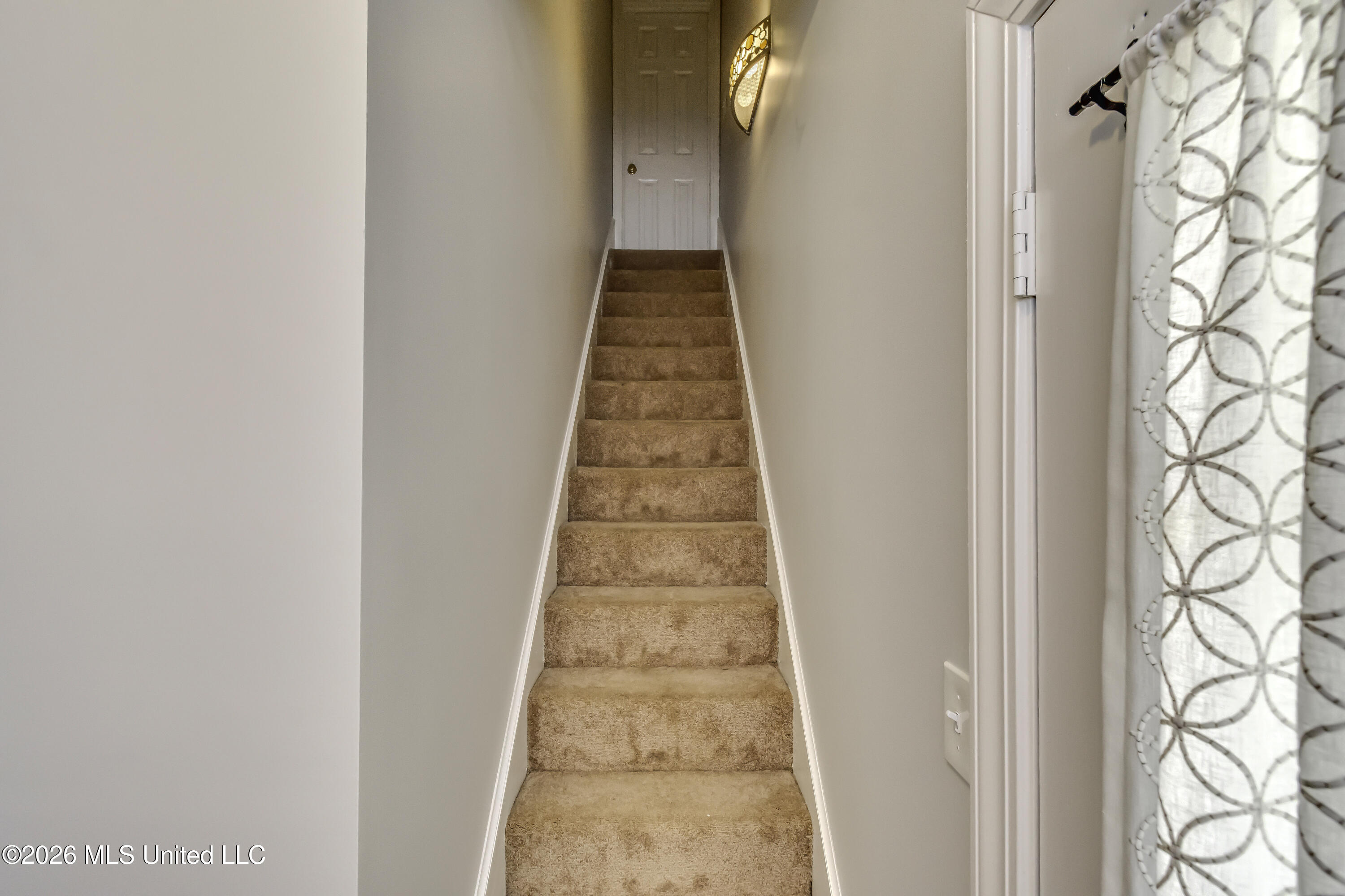 85 Eastgate Drive Property Photo 82