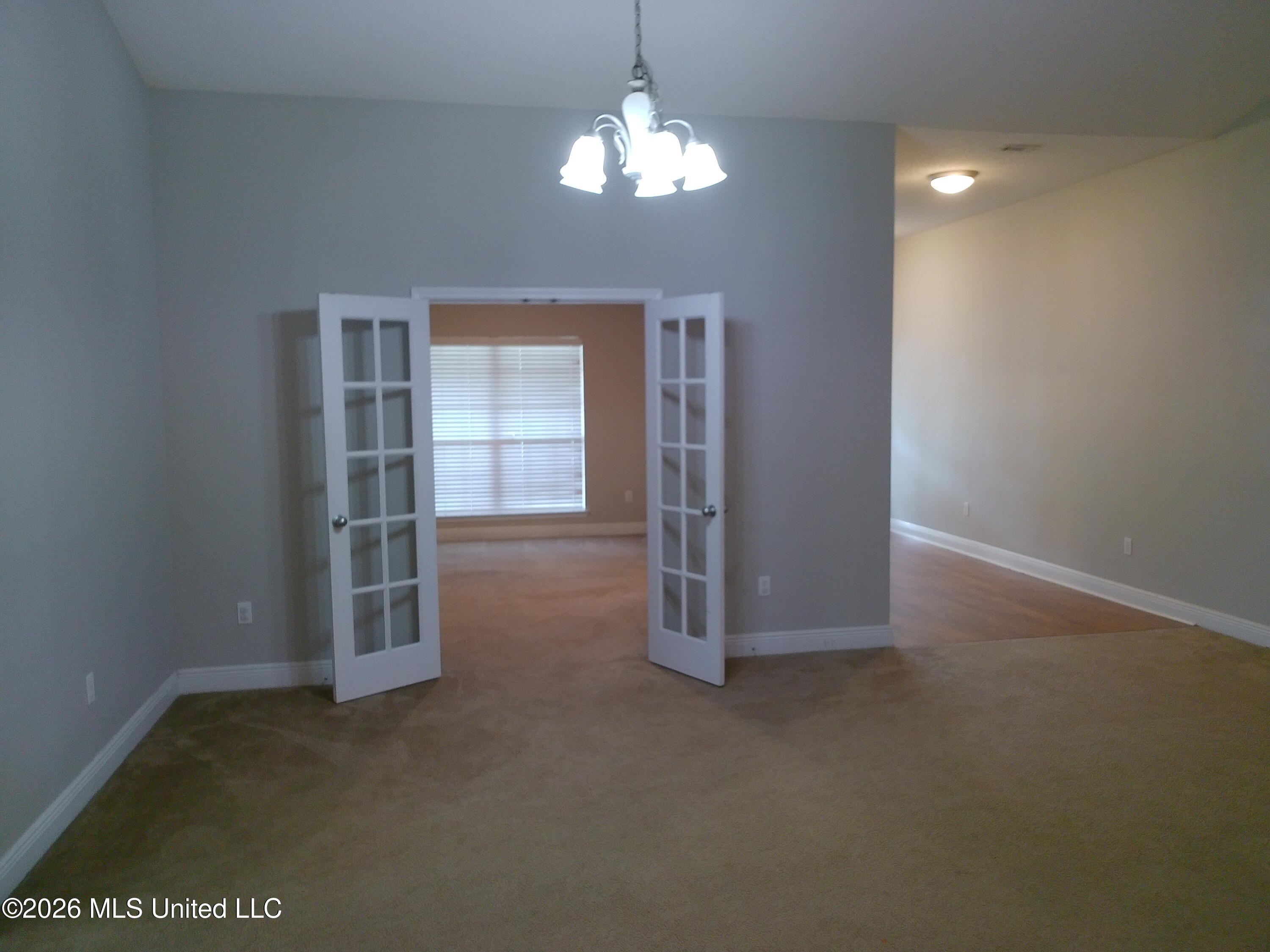 14597 Bruce Cove Property Photo 8