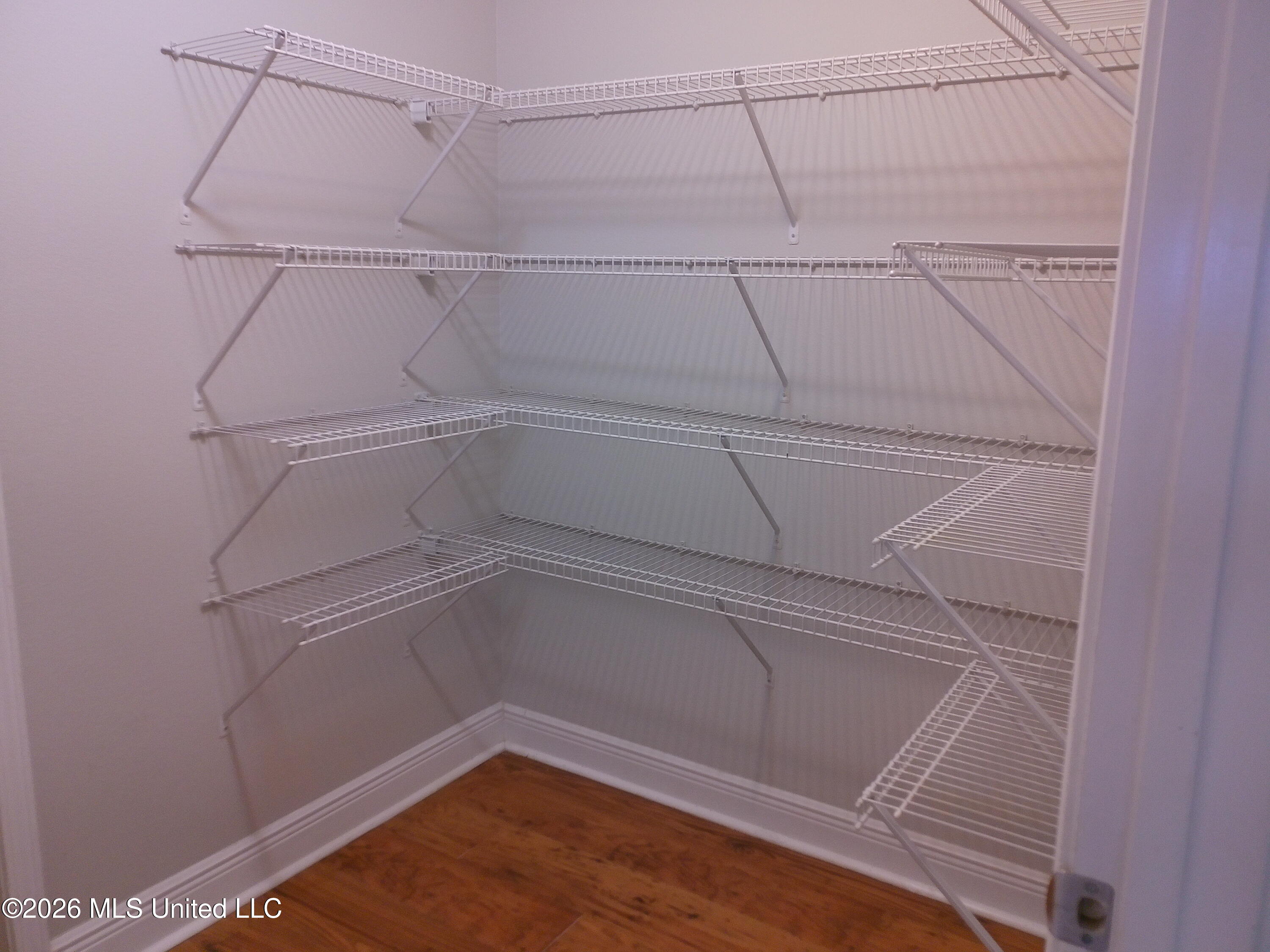 14597 Bruce Cove Property Photo 9