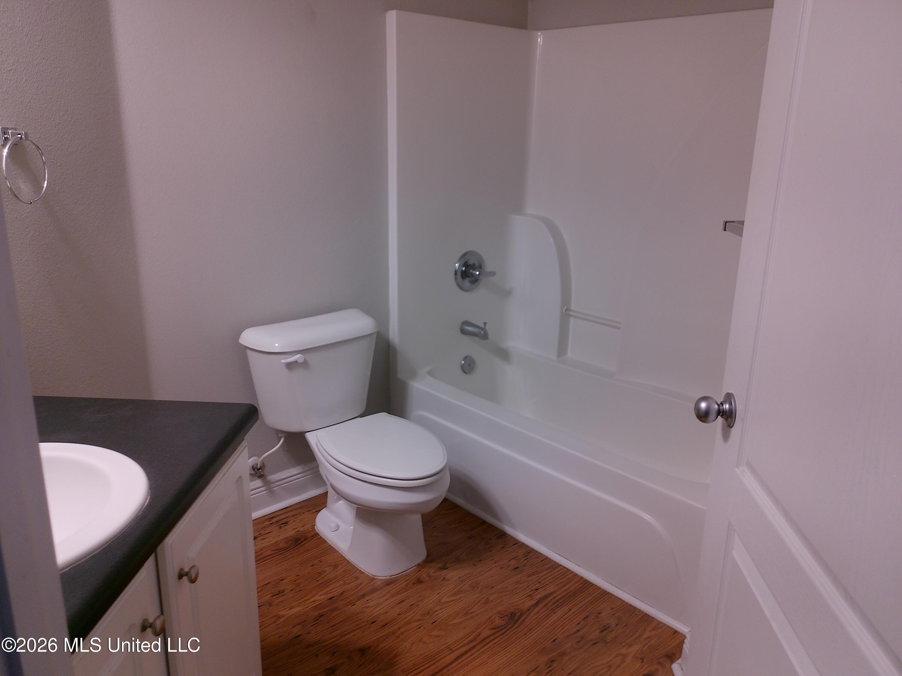 14597 Bruce Cove Property Photo 16