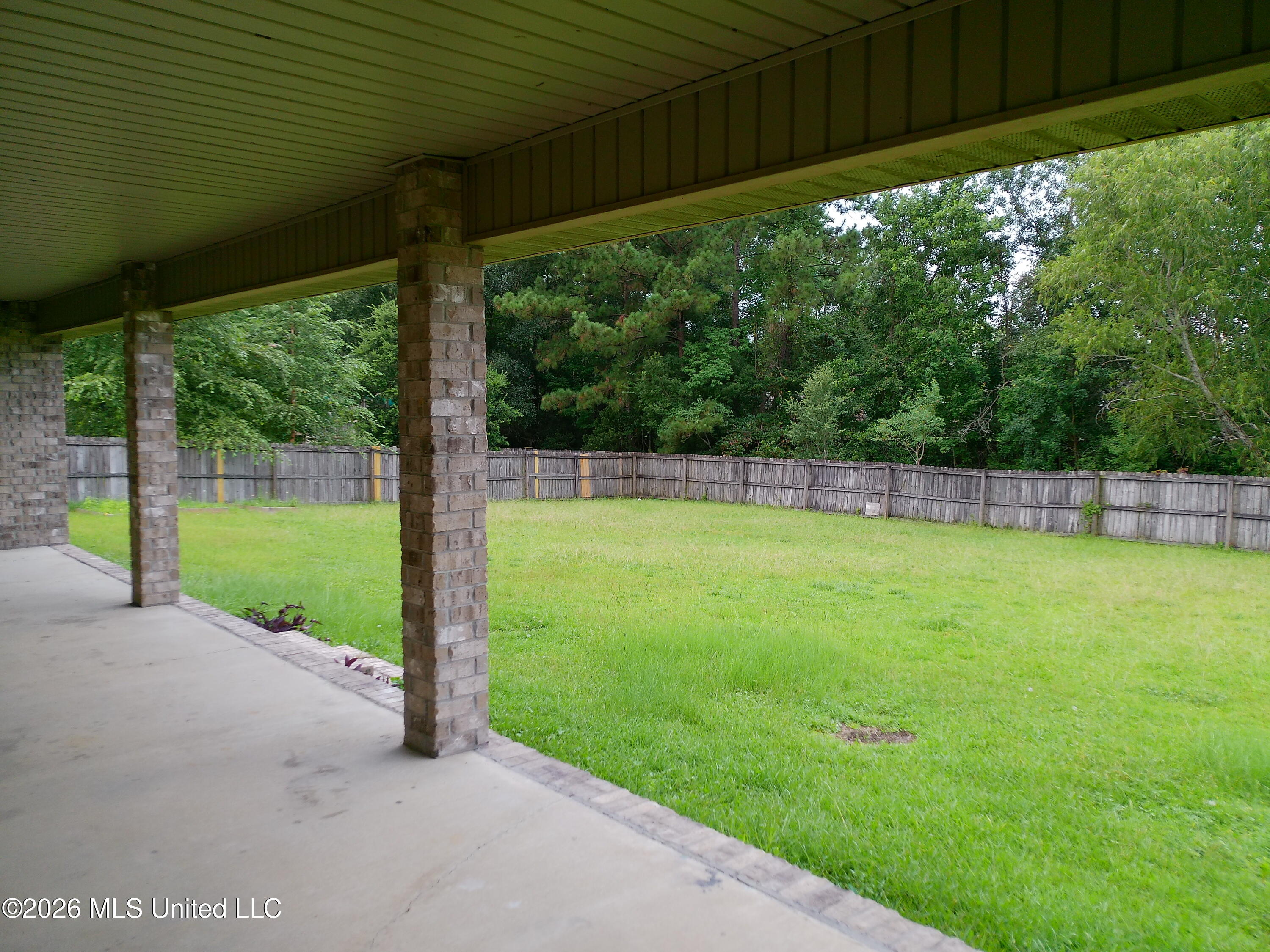 14597 Bruce Cove Property Photo 25