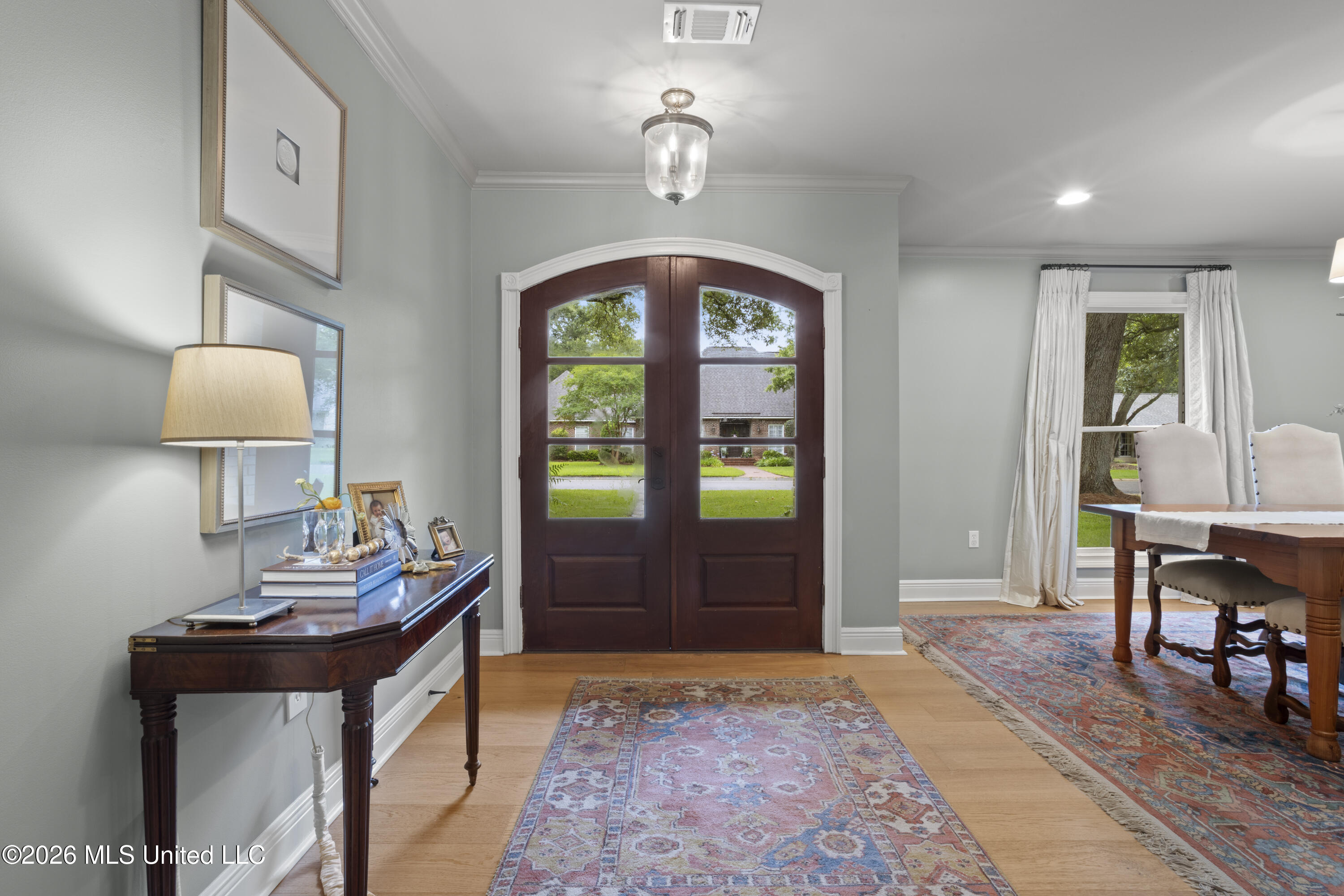 45 Greenbriar Drive Property Photo 6