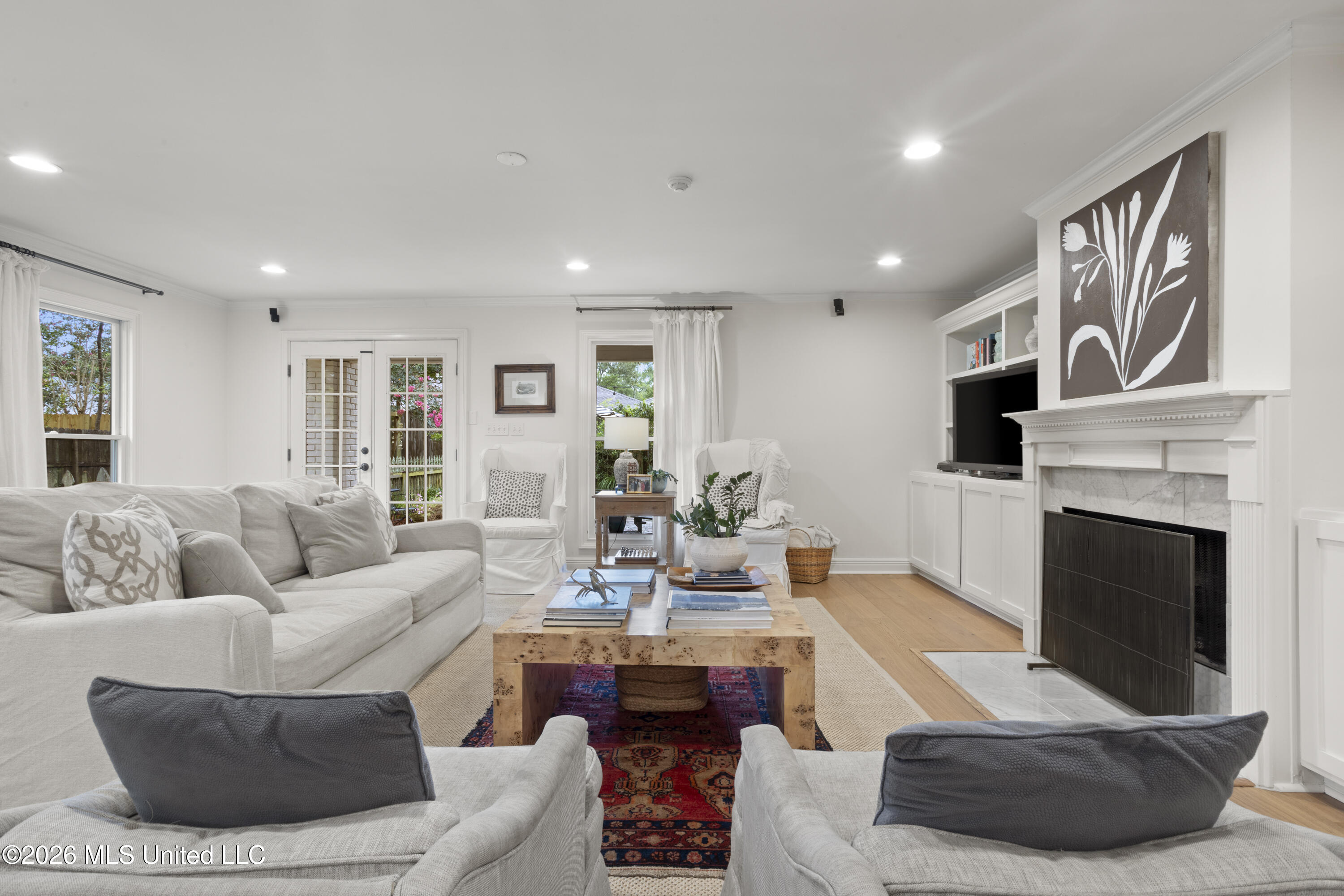 45 Greenbriar Drive Property Photo 12