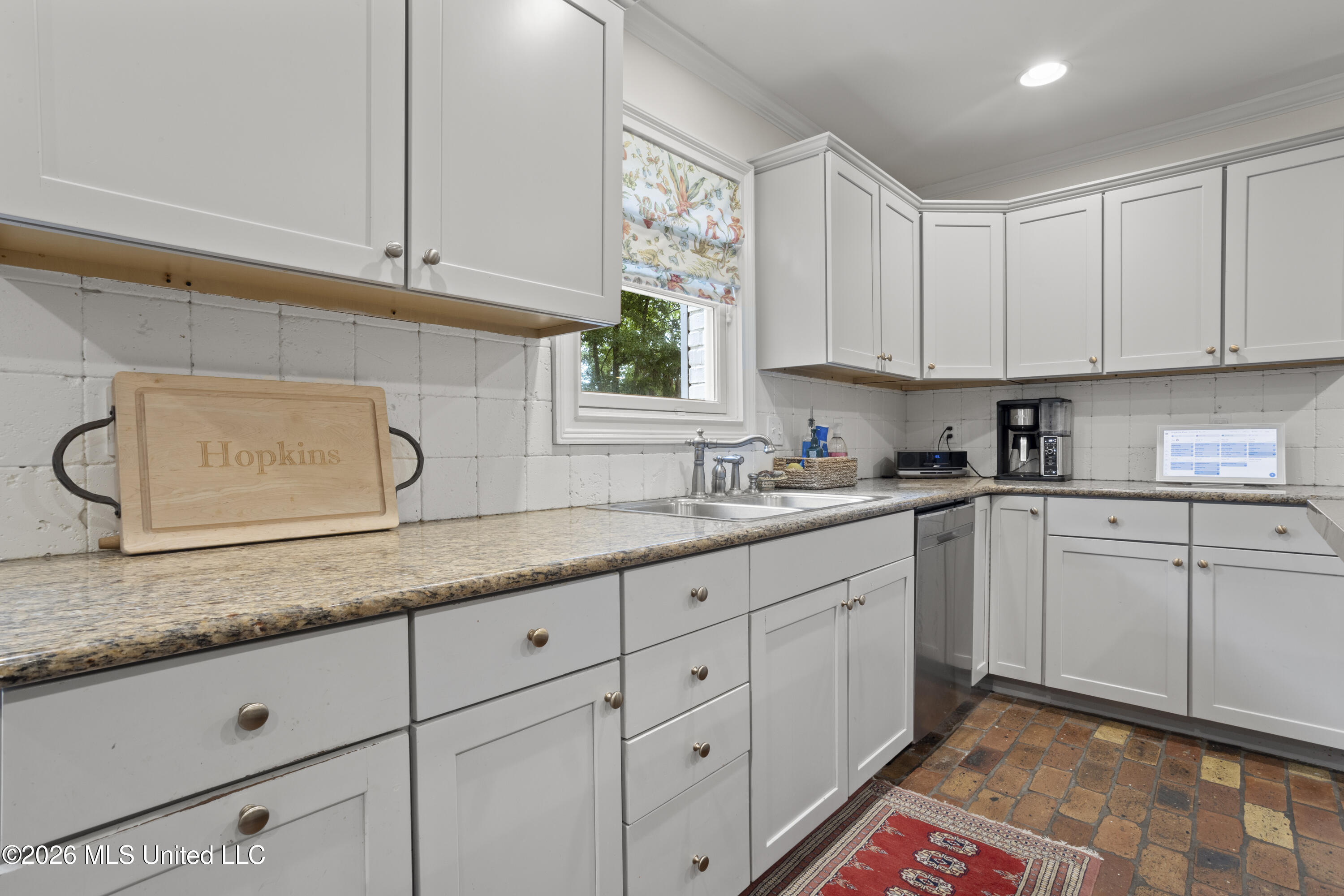 45 Greenbriar Drive Property Photo 26