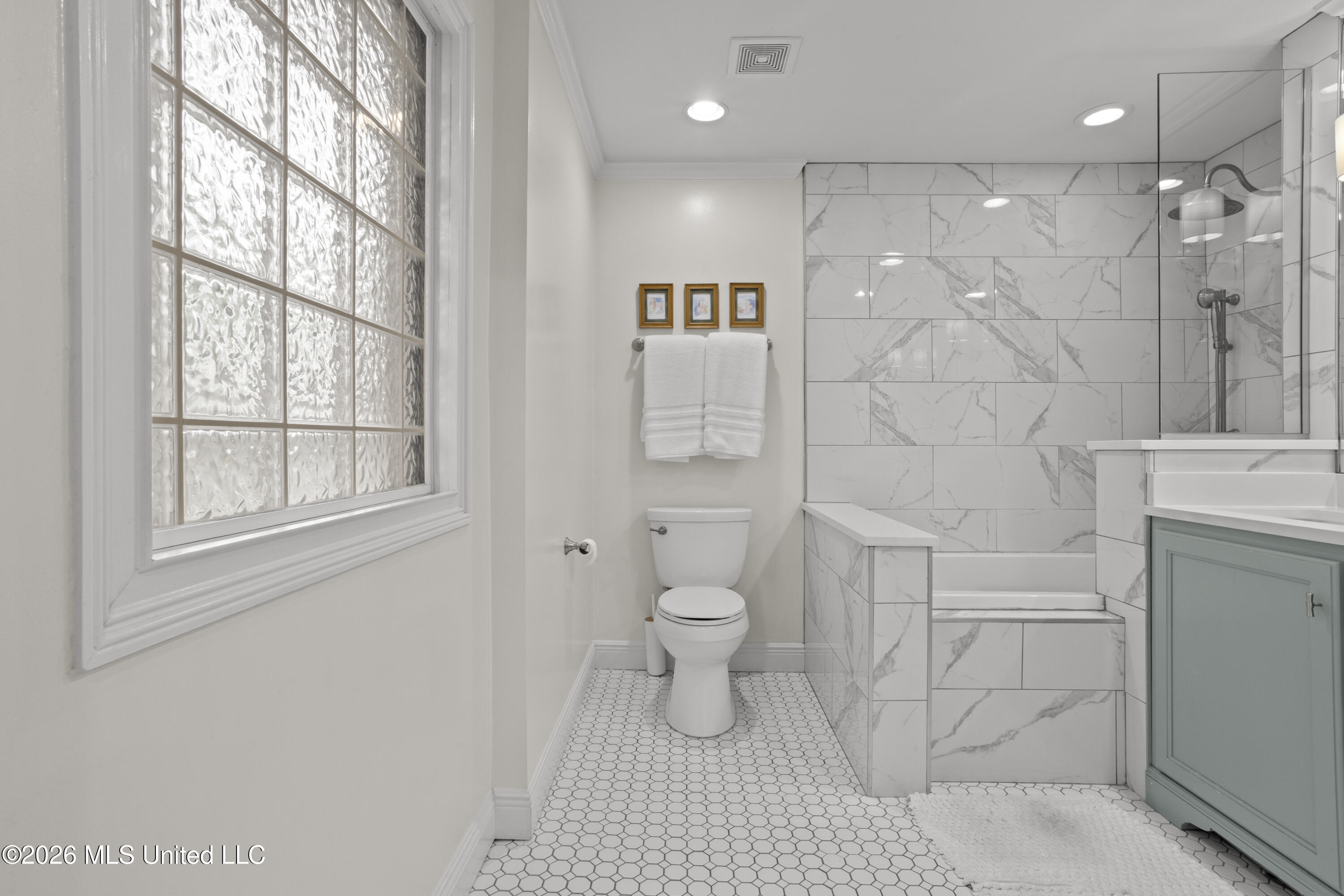 45 Greenbriar Drive Property Photo 35