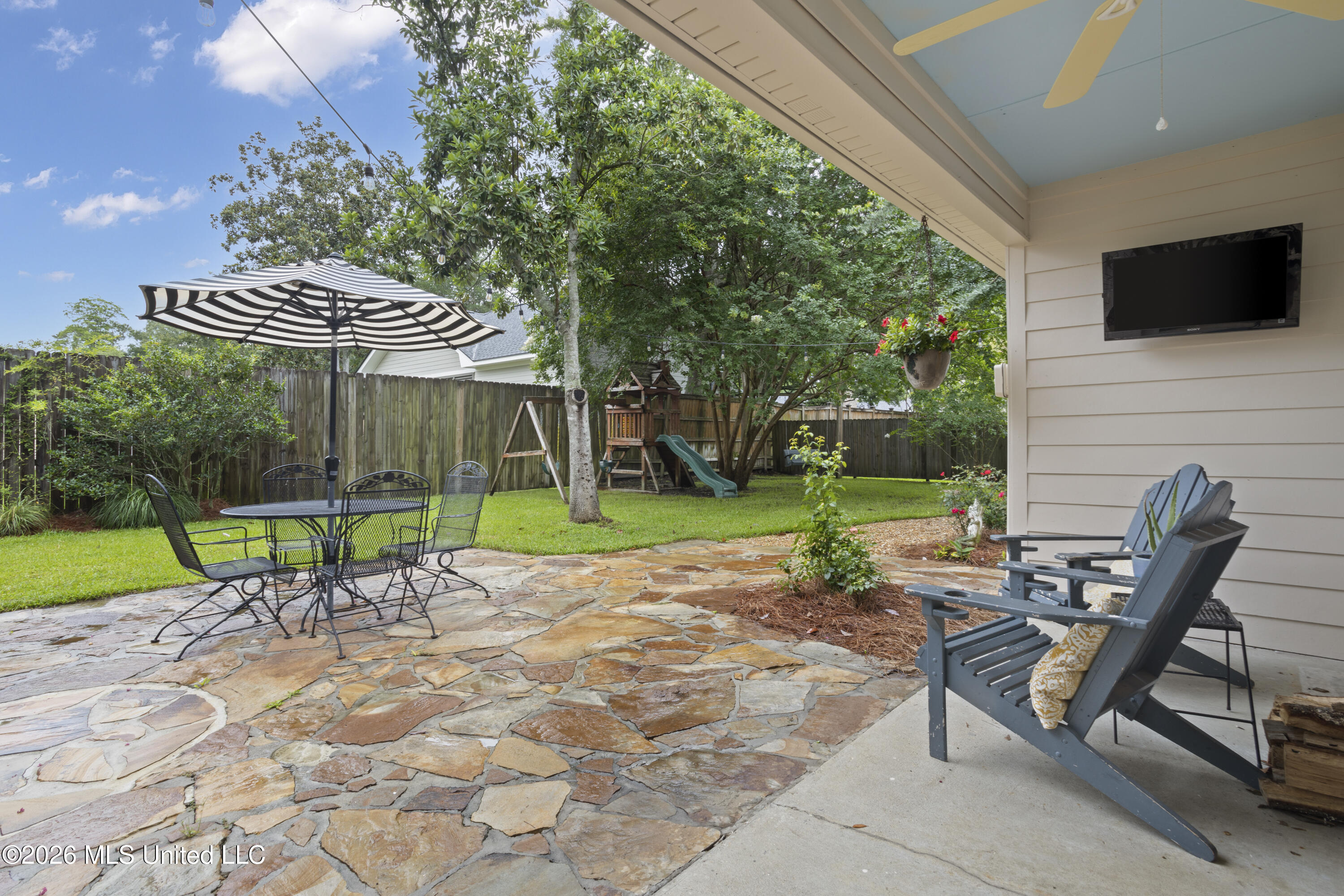 45 Greenbriar Drive Property Photo 51
