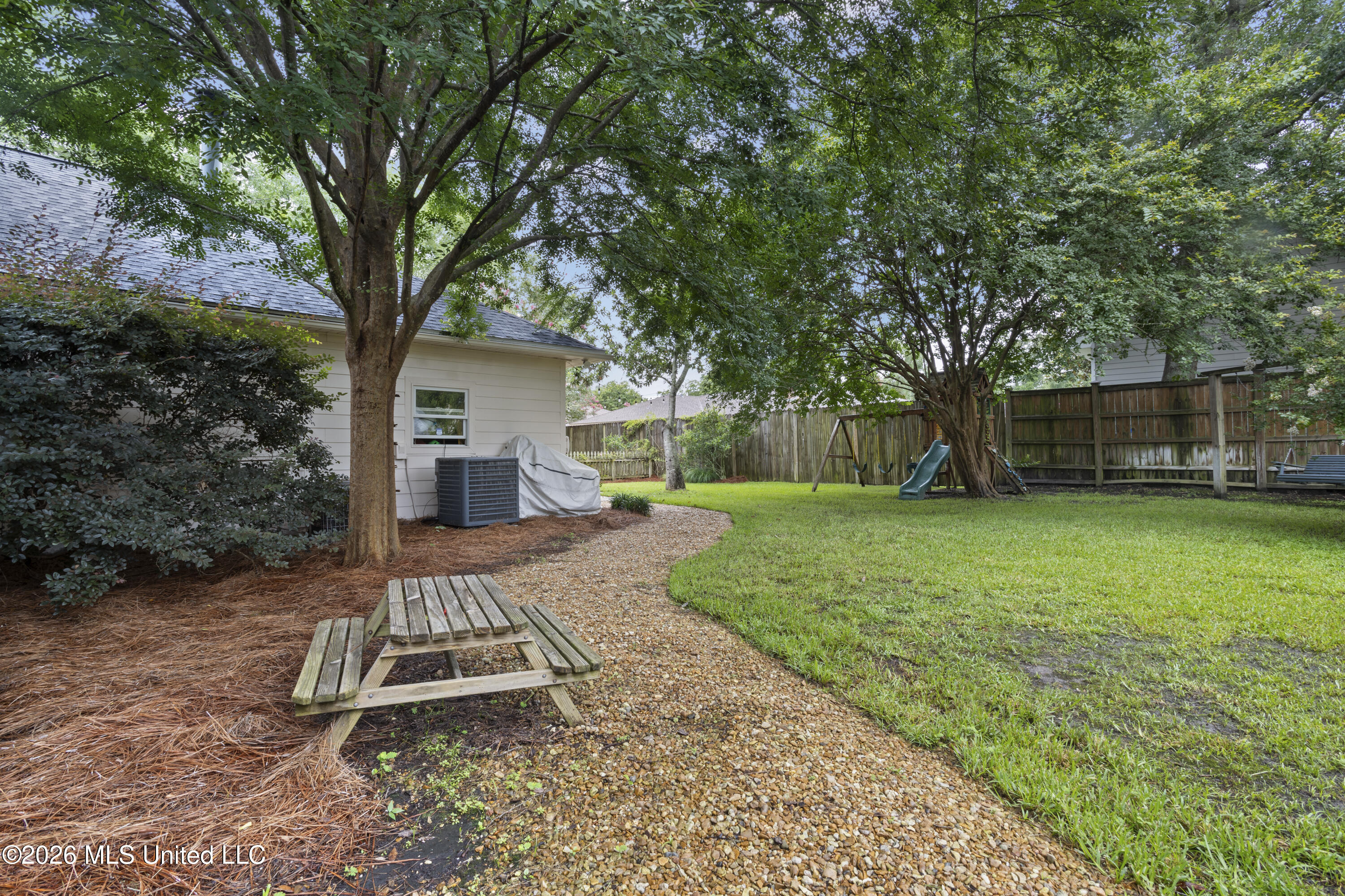 45 Greenbriar Drive Property Photo 56