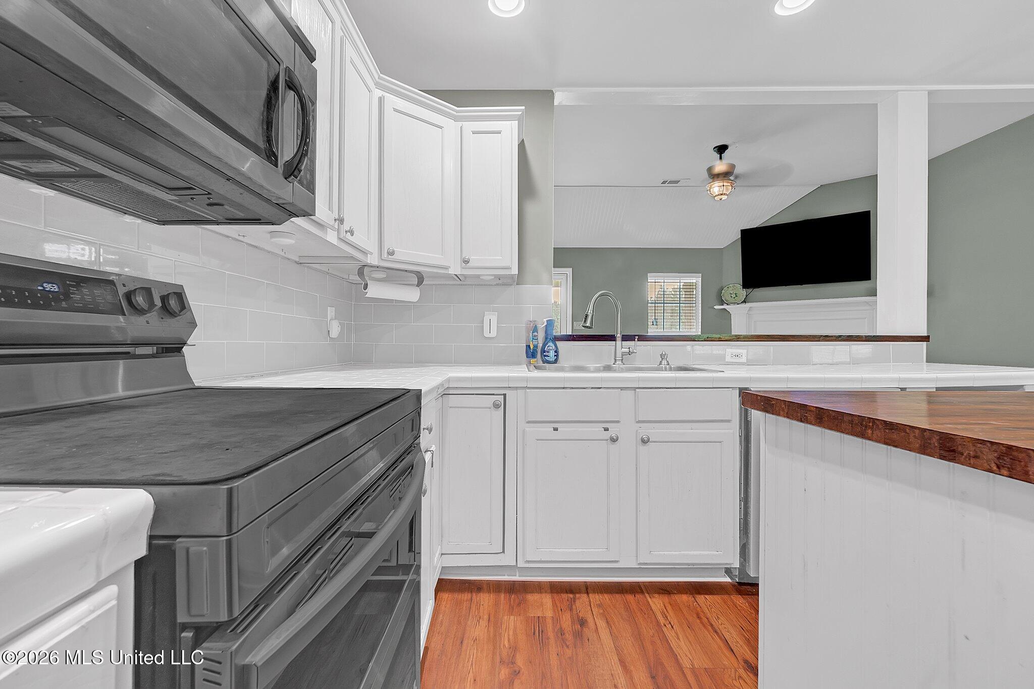111 Dogwood Road Property Photo 8