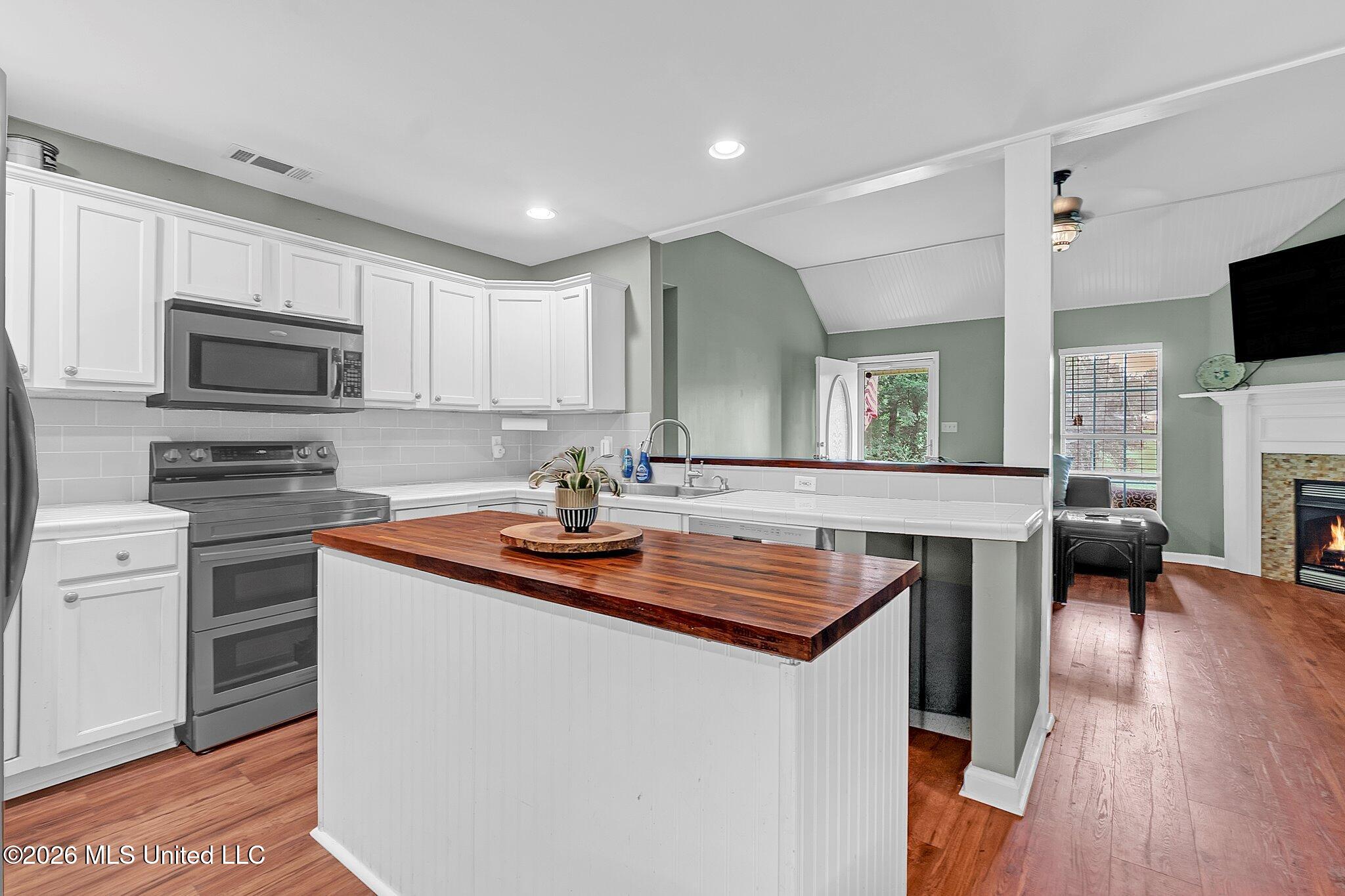 111 Dogwood Road Property Photo 10
