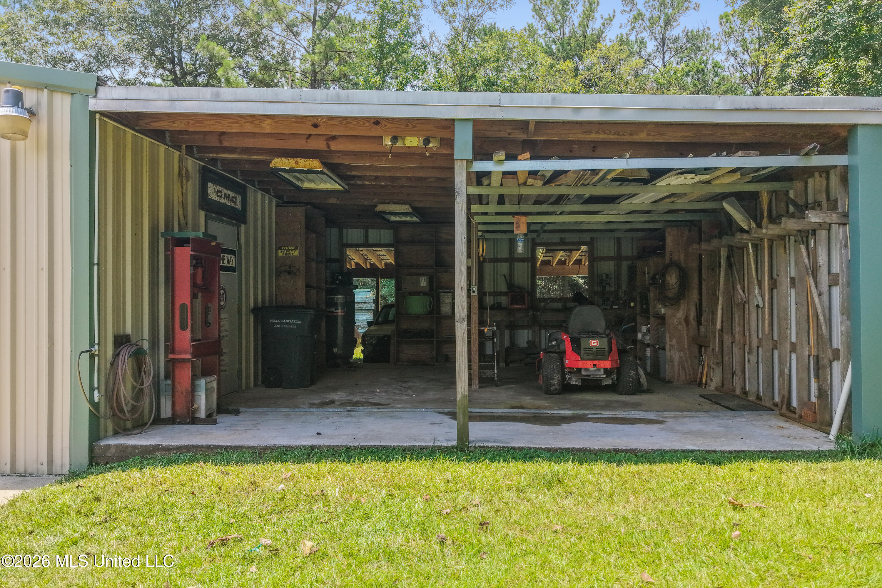 16109 Roberts Road Property Photo 70