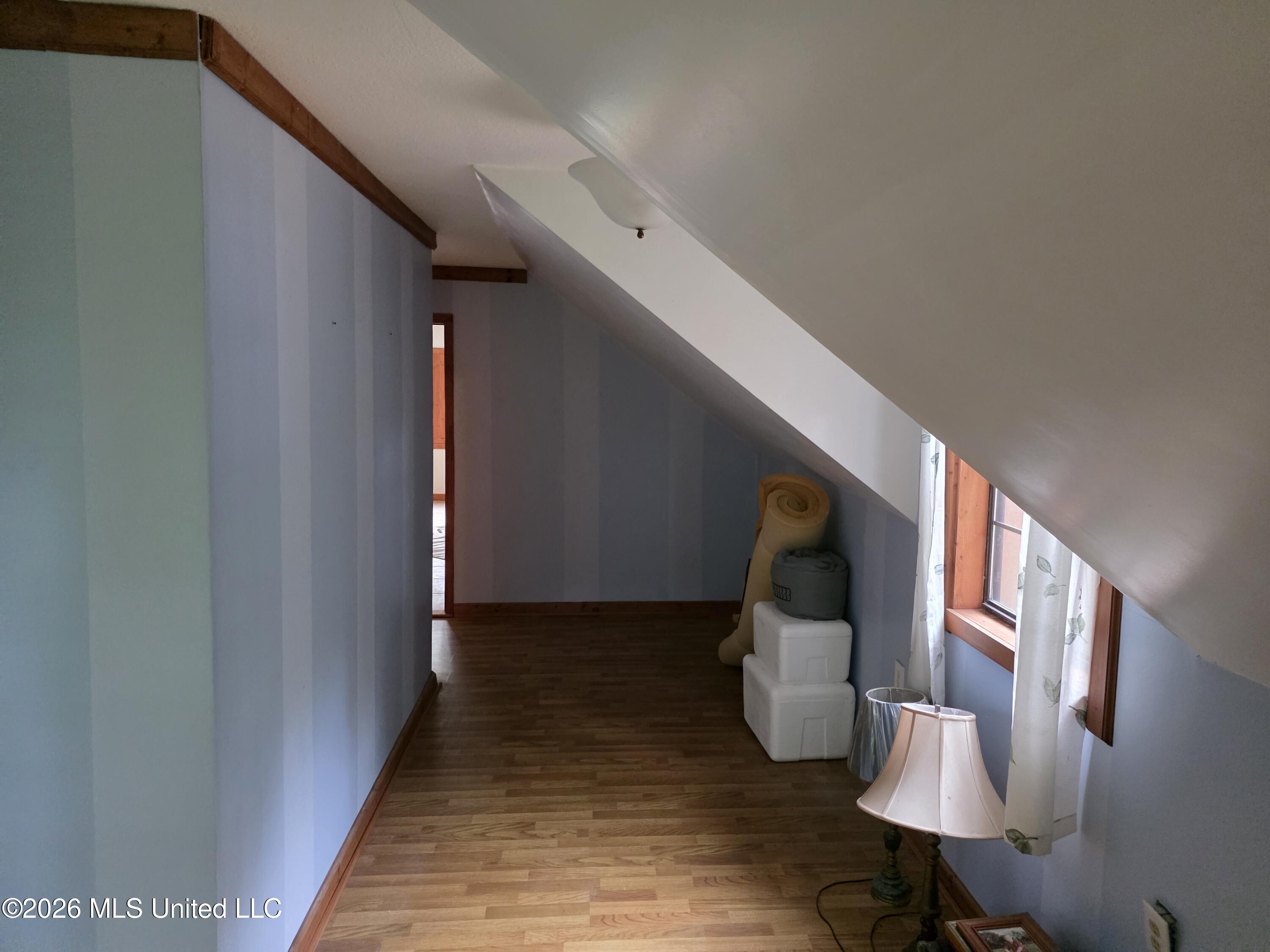 2025 Hendrix Road Property Photo 15