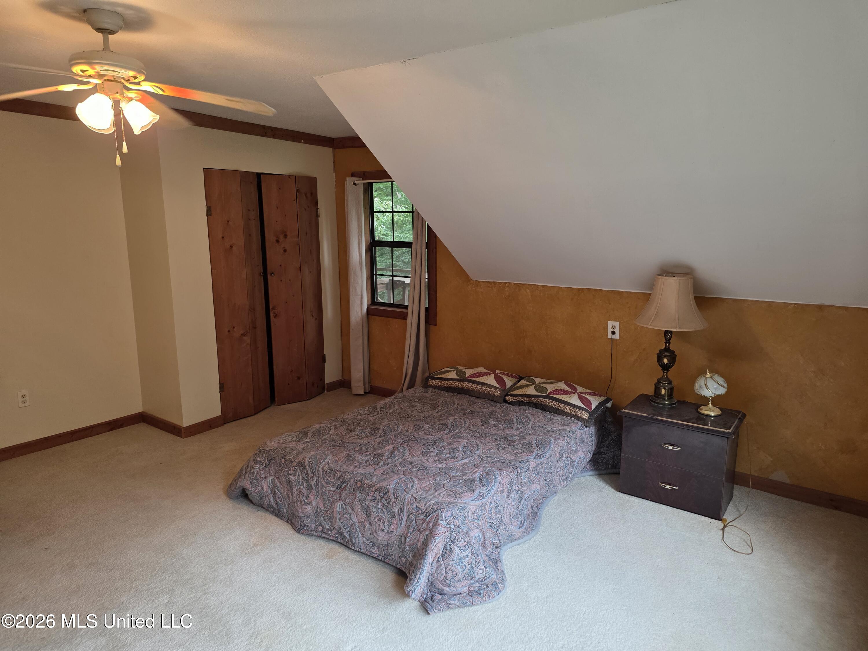2025 Hendrix Road Property Photo 21