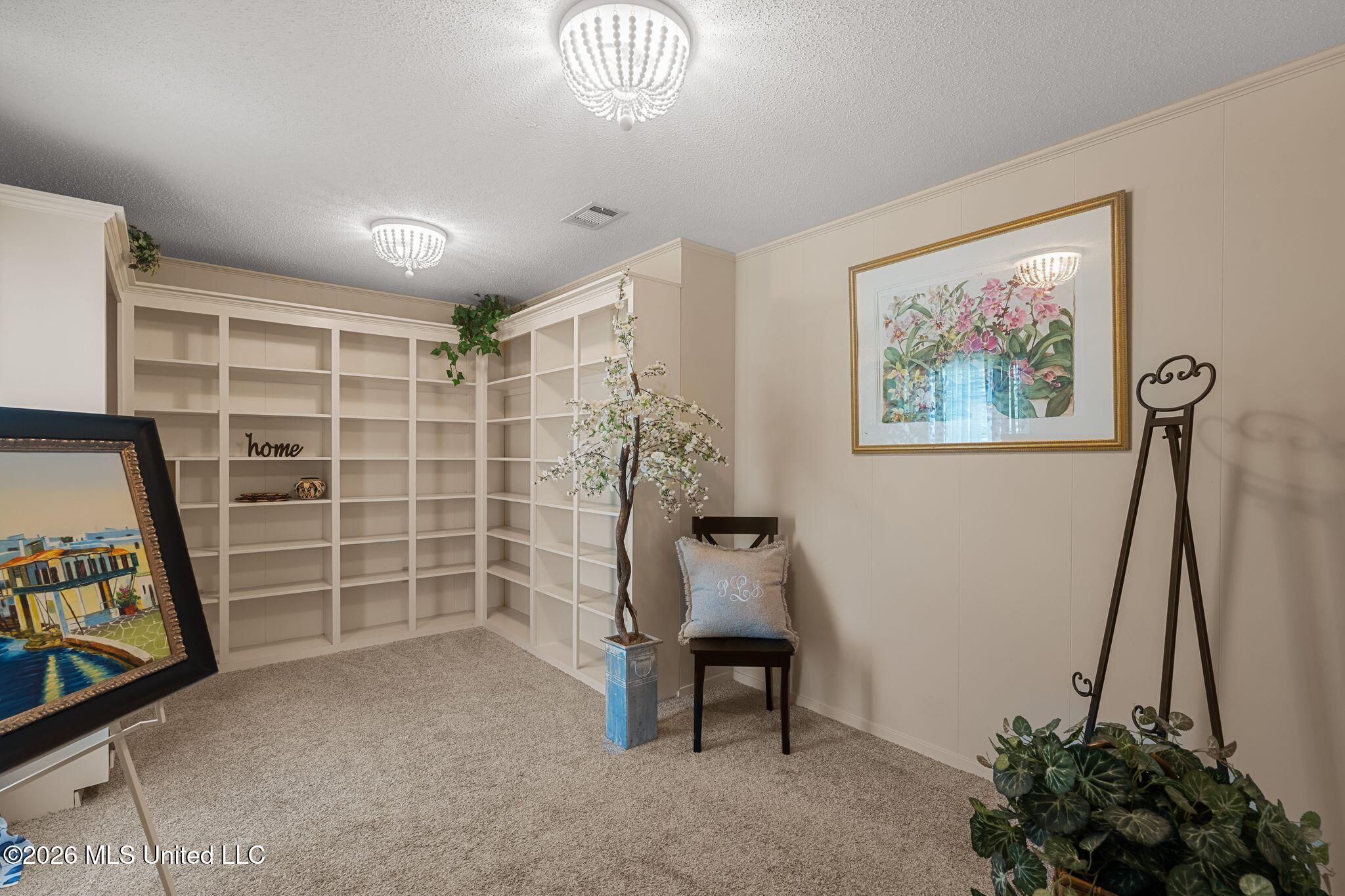 606 Pierce Road Property Photo 25